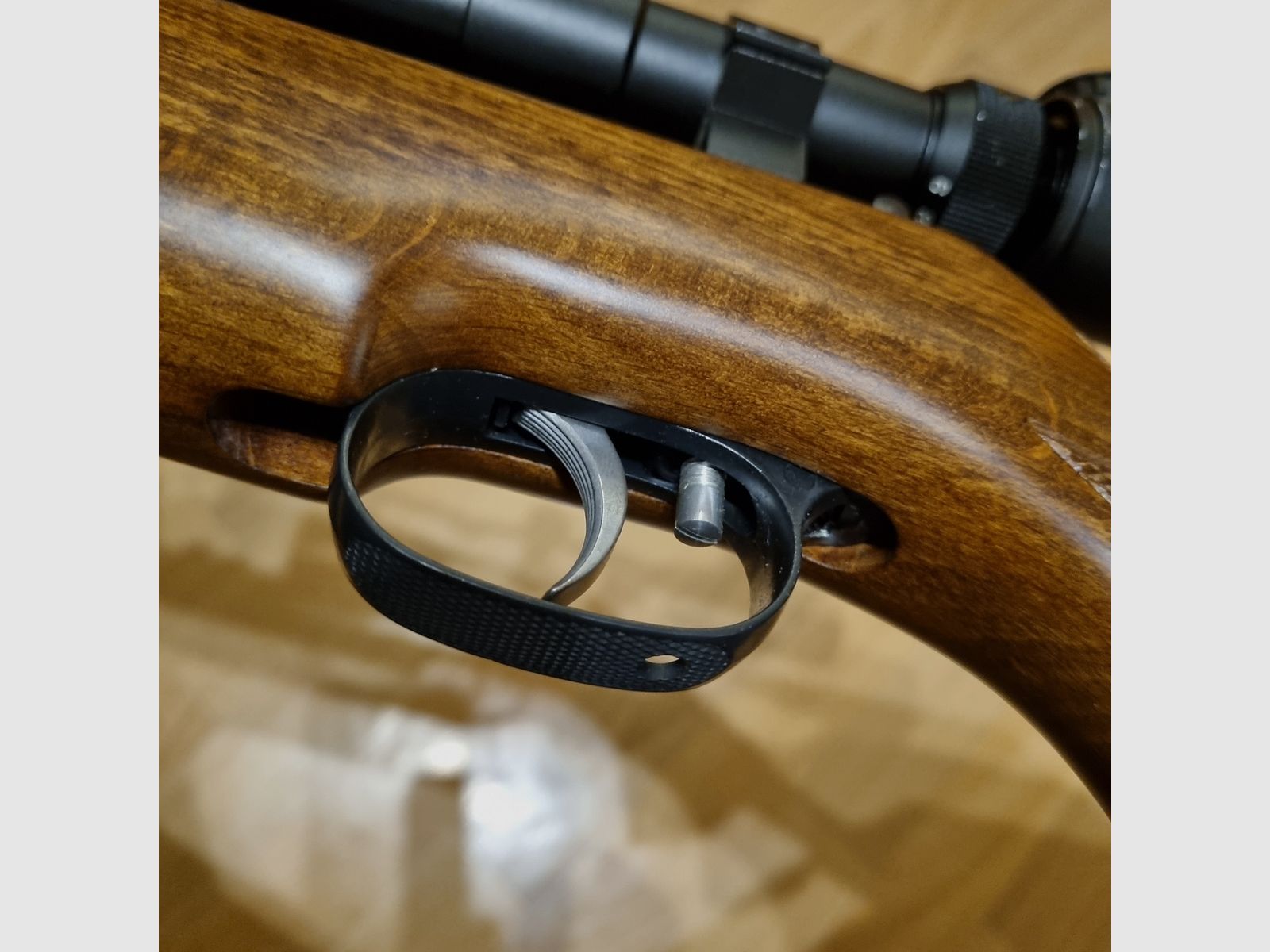 Weihrauch HW 95 LUXUS, 4,5 mm/ auswechselbare Kornblätter, ZF Walther 3-9x40