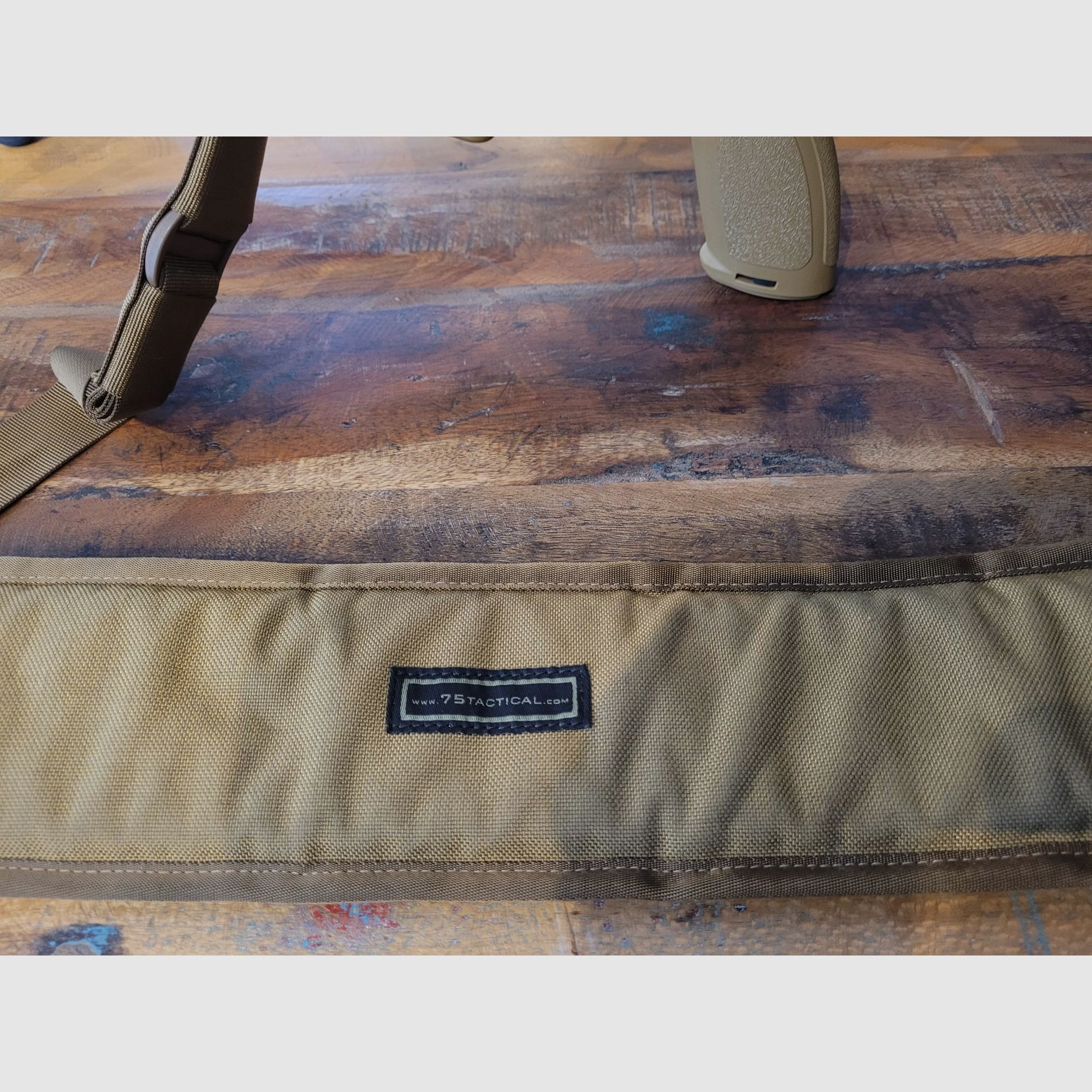 H&K zelfladende geweer Mod. MR308A3 (RAL8000) 20 met accessoires G28 10 schots magazijn en Schmidt & Bender 3-20x50 PMII Ultra Short & diverse accessoires