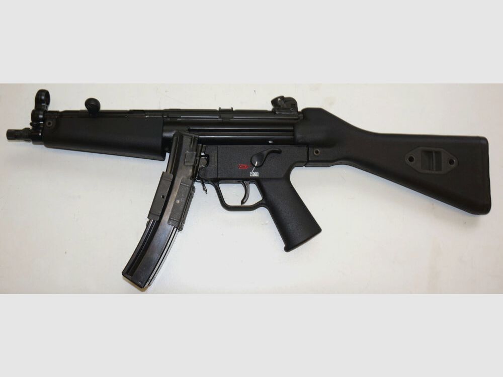 Heckler & Koch Magazinklammer, HK MP5; HK SP5; SAR M41/05 und Baugleiche, neu, original Heckler & Koch Fertigung