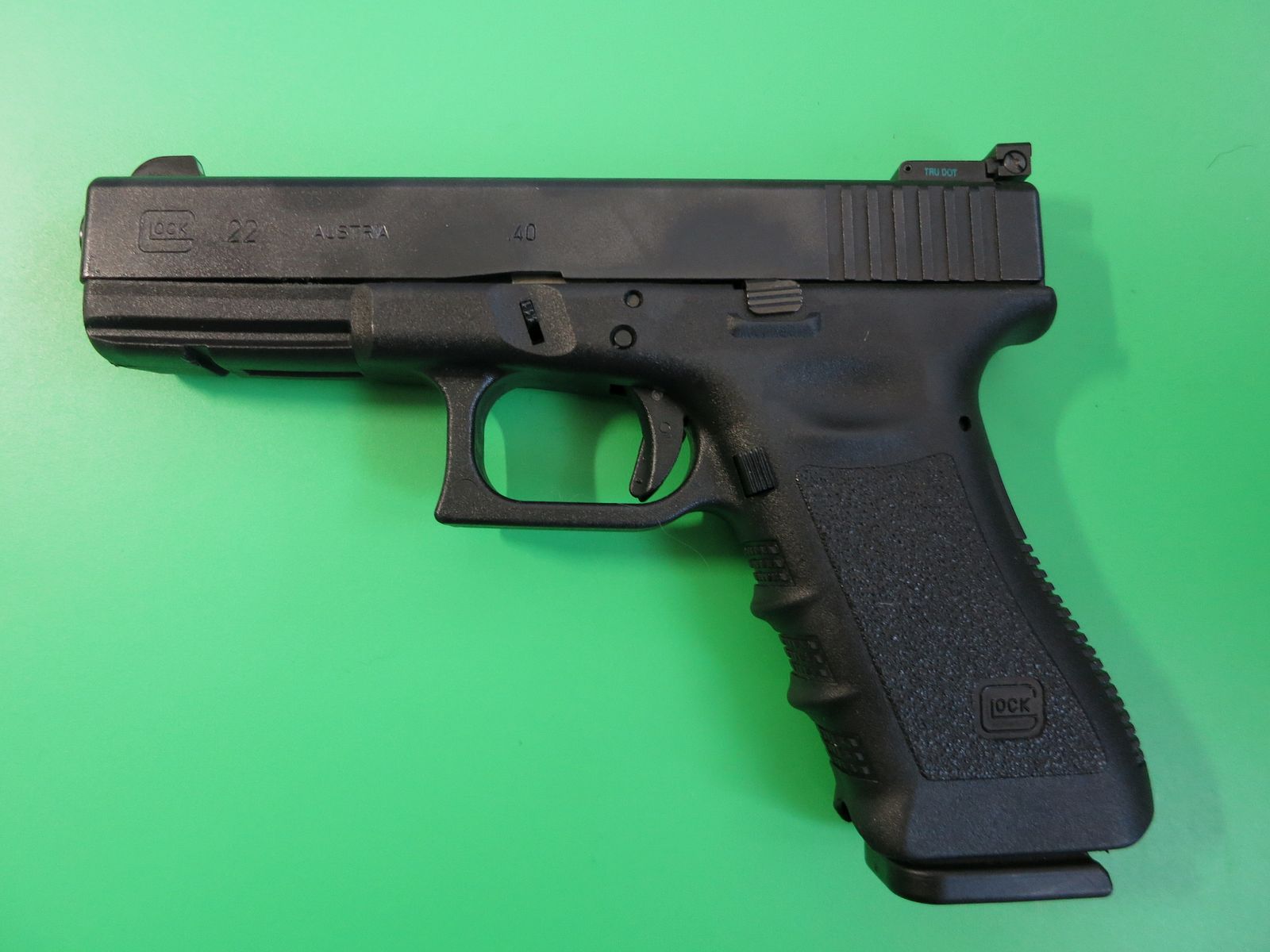 Selbstlade-Pistole GLOCK 22 Gen3, Kal. .40 S+W, Austellungsstück   #64, Bild 1 von 12
