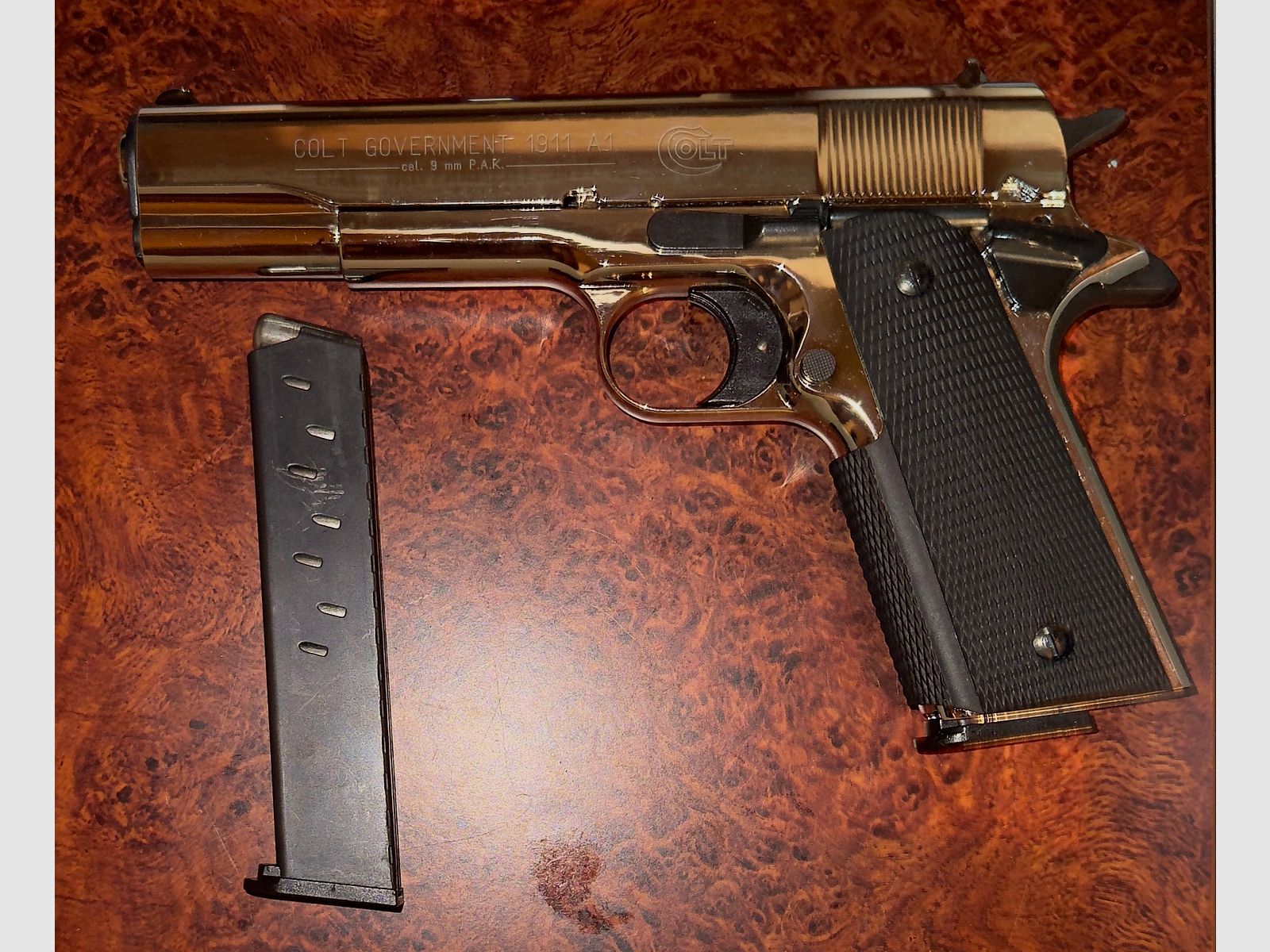 Colt Government 1911 A1 (poliert, verchromt)