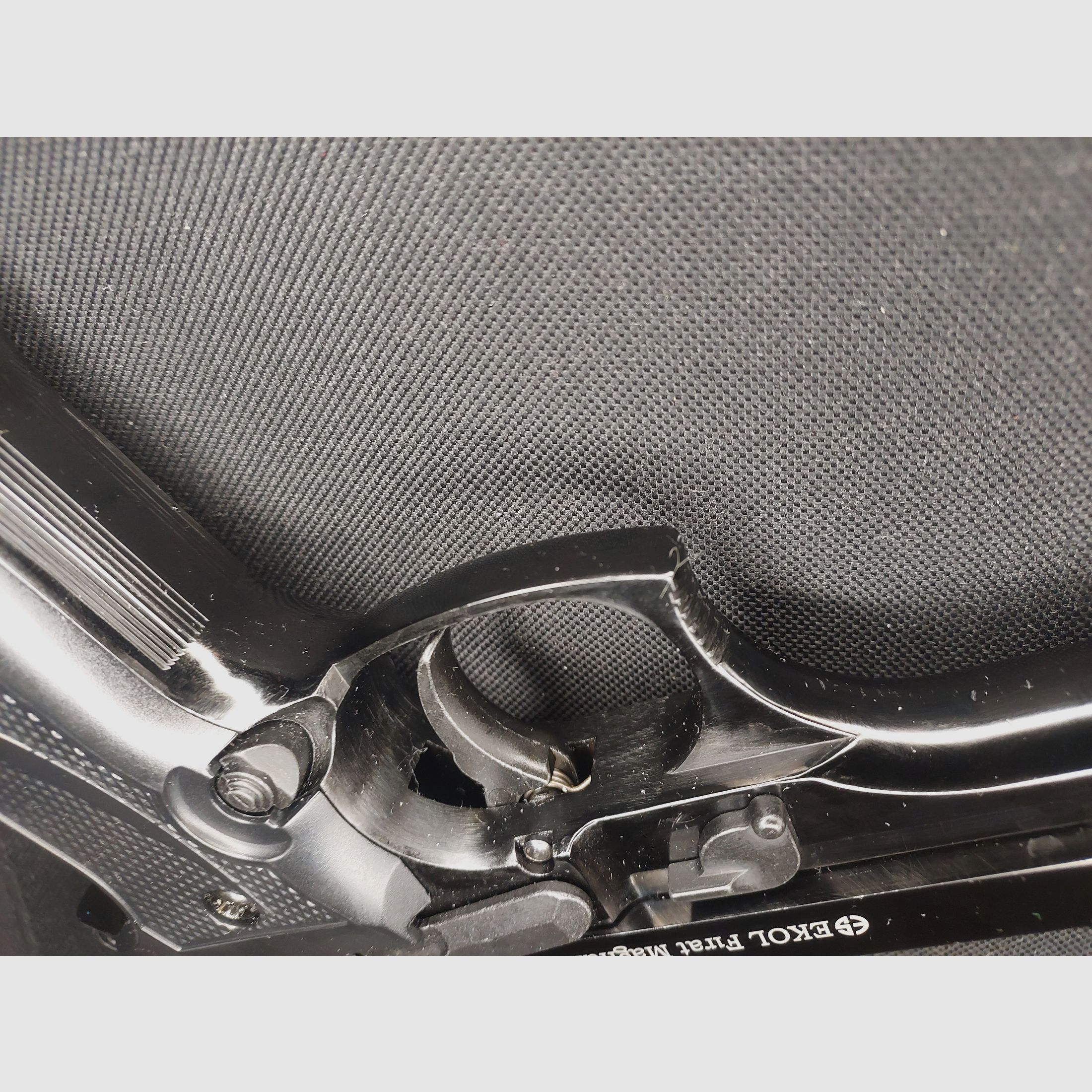 Pistola de fogueo Ekol Firat Magnum en negro, calibre 9mm P.A.K. (PTB 1112) como nueva!