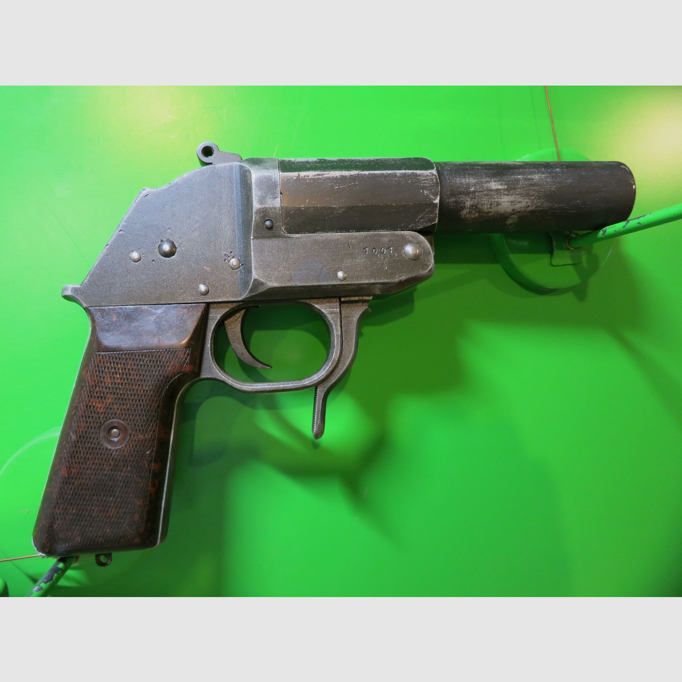 Signal pistol VEB Vehicle and Hunting Weapons Factory "Ernst Thälmann", cal. 4 (26.5 mm), model 1001 #50