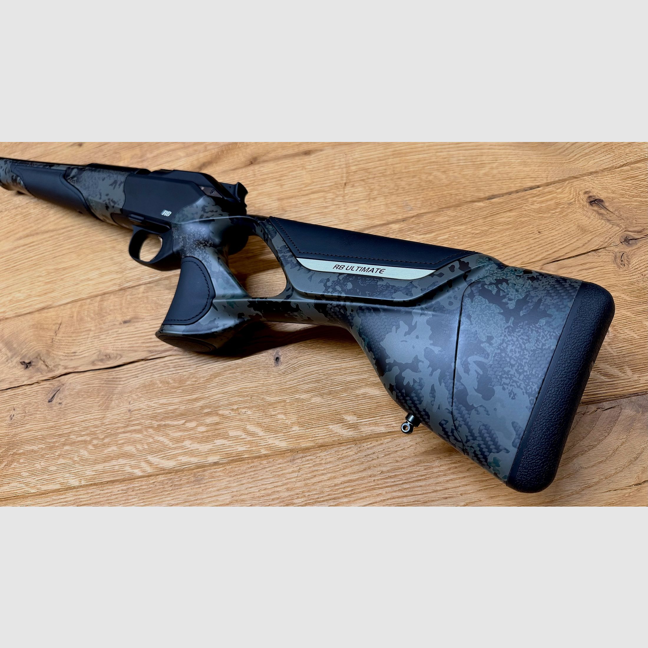 Blaser R8 Ultimate Carbon Huntec Camo arma completa / calibre seleccionable / logo plateado / Semi Weight