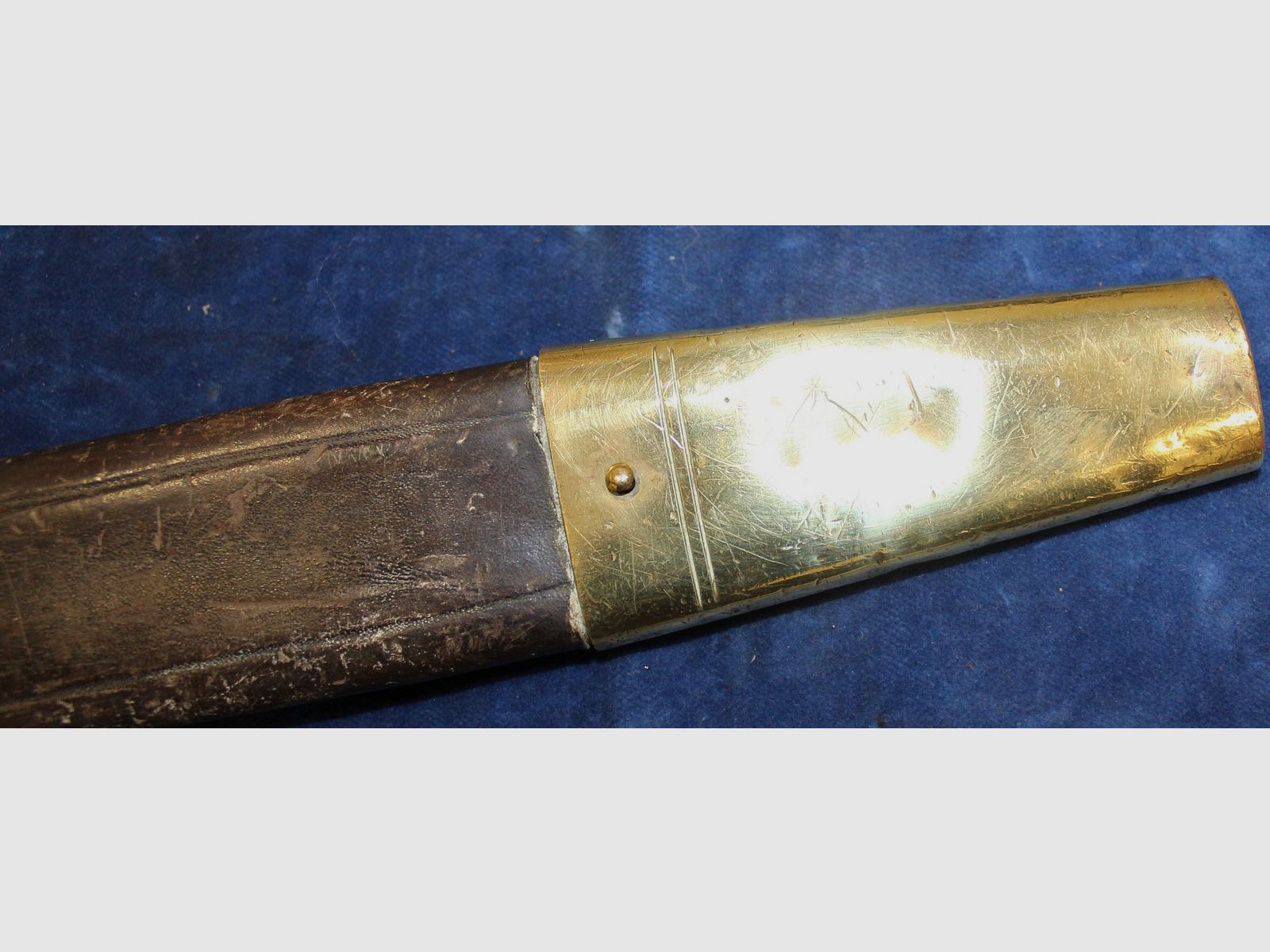 Épée courte suisse du génie M1842-75 à dos dentelé, image 8 sur 10