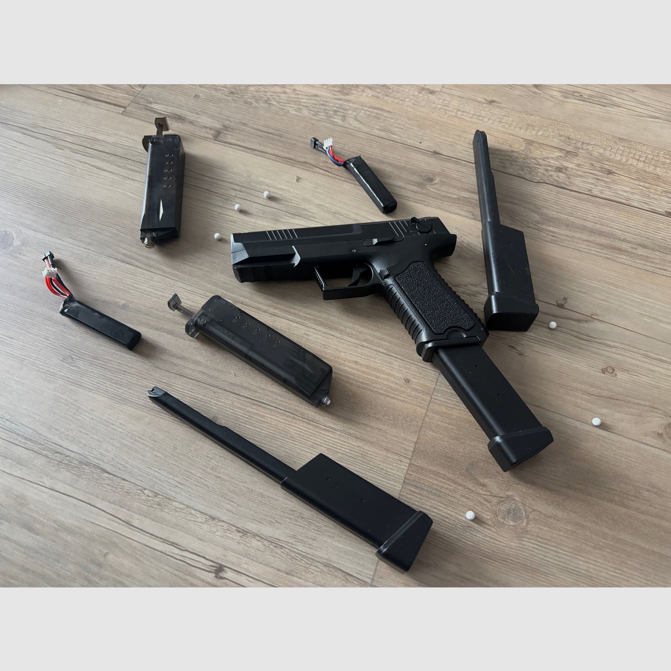 Airsoft Bundle 0,5J | G&G CM16 Raider + CYMA CM.127 | viele Magazine + Gear