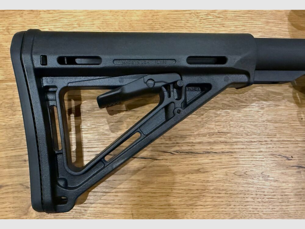 Tippmann M4-22 Elite Alpha-GS - Ultimate Package - Modell 2025