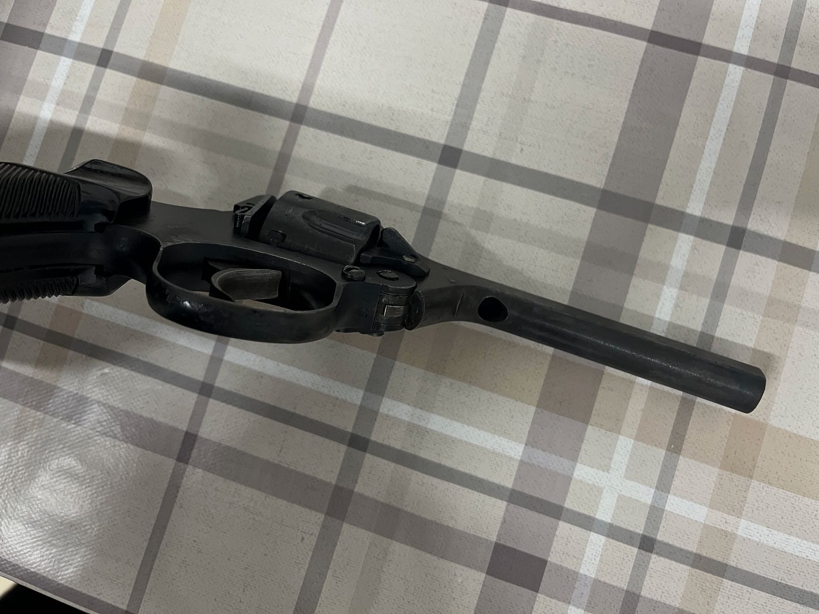Revólver 9mm Knall