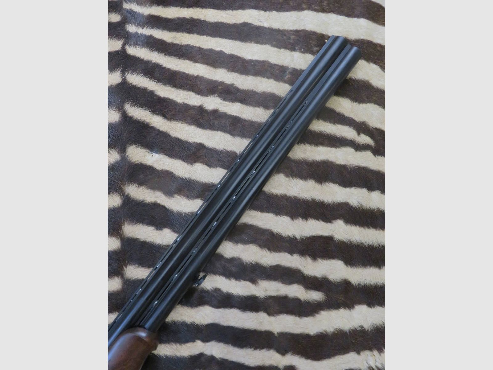 Bockdoppelflinte COUNTRY Kal. 12/76 mit schwarzem Stahlkasten, Läufe 76 cm, 5 Chokes, Bild 2 von 10
