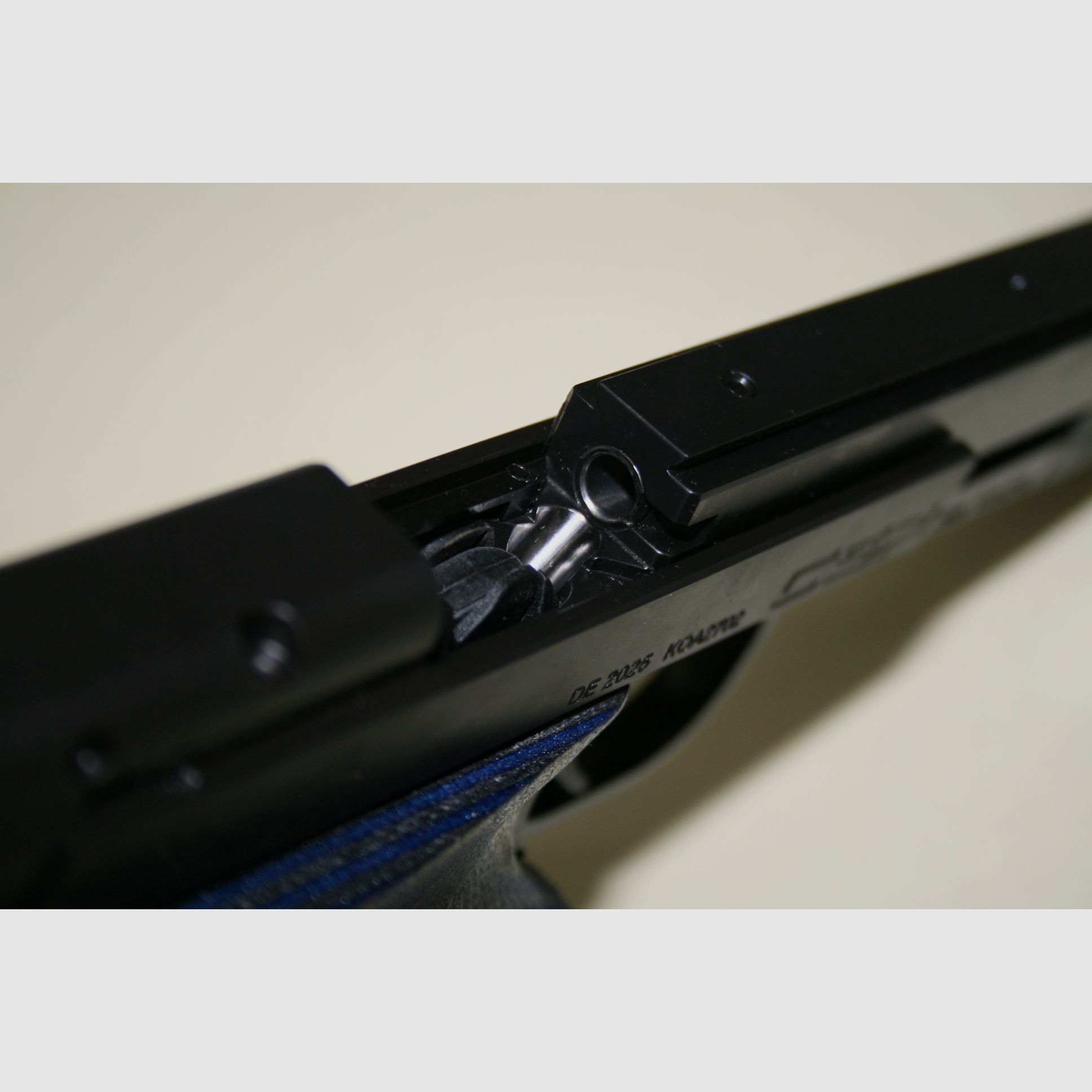 Pistole WALTHER CSP EXPERT Kal.22Lr ANATOMISCHE GRIP Blue Angel, Bild 5 von 12