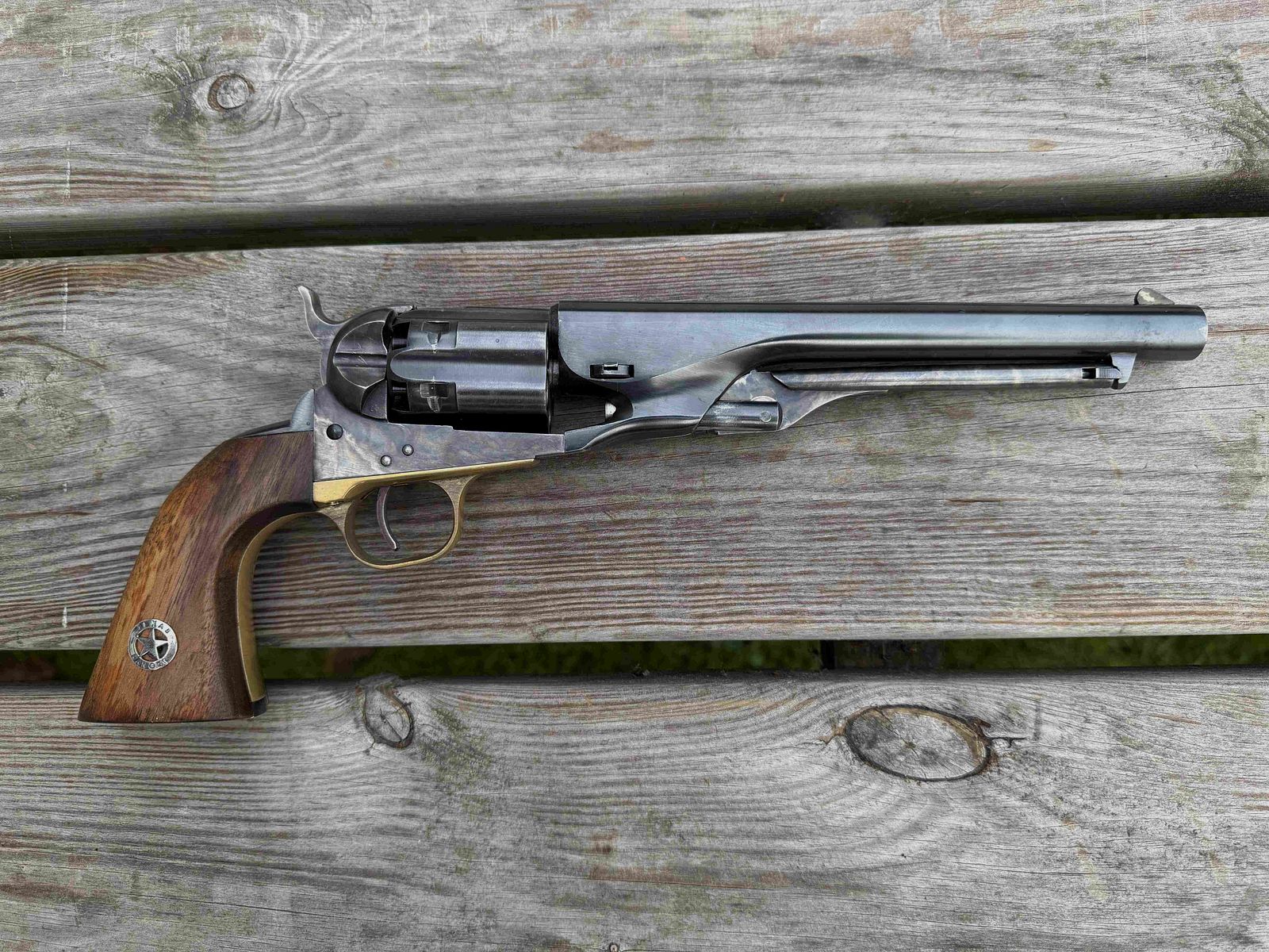 Centaure M1860 percussion revolver in cal. 44