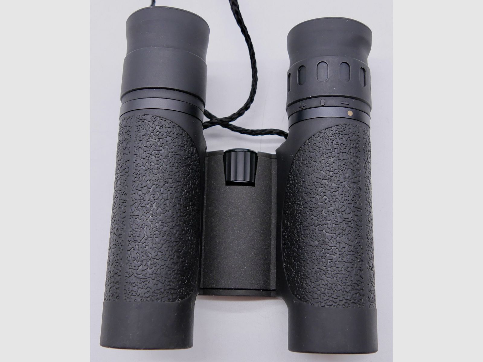 DEFEKT Docter asférico 8x22 B prismático negro H160