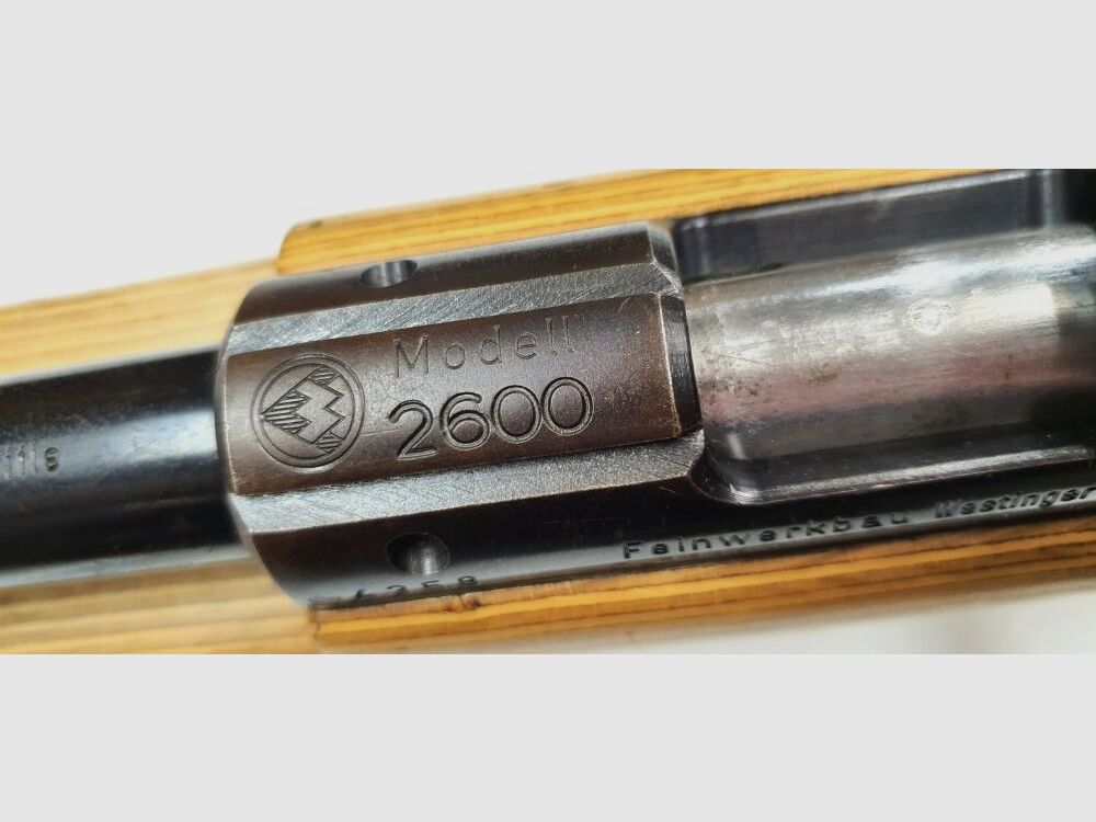 Feinwerbau Mod. 2600 verstellbare Schaftbacke & original Diopter