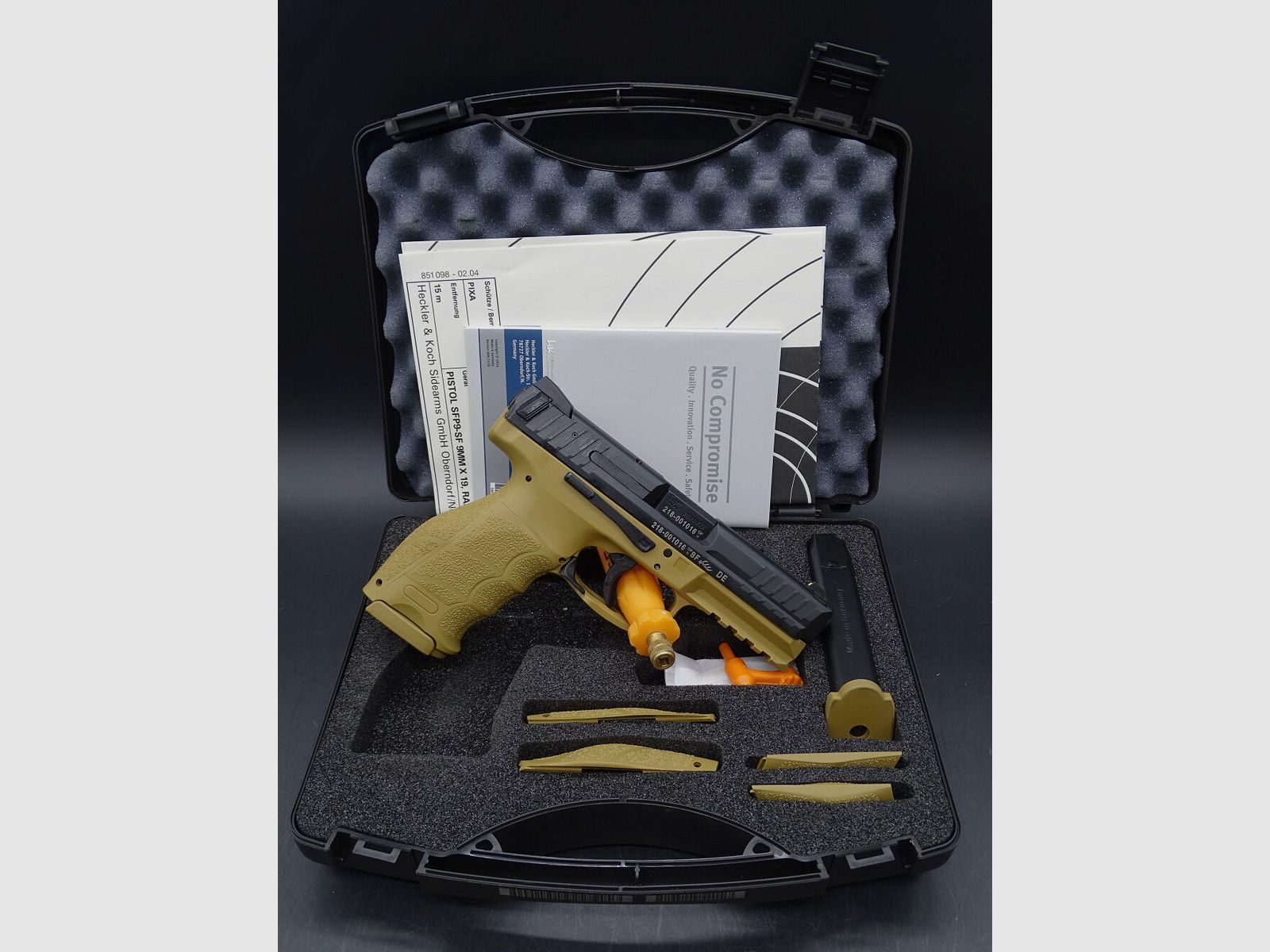 HK Heckler & Koch SFP 9 SF Ral 8000 Kaliber 9mm Luger SFP 9 SF Ral 8000 UNGESCHOSSEN