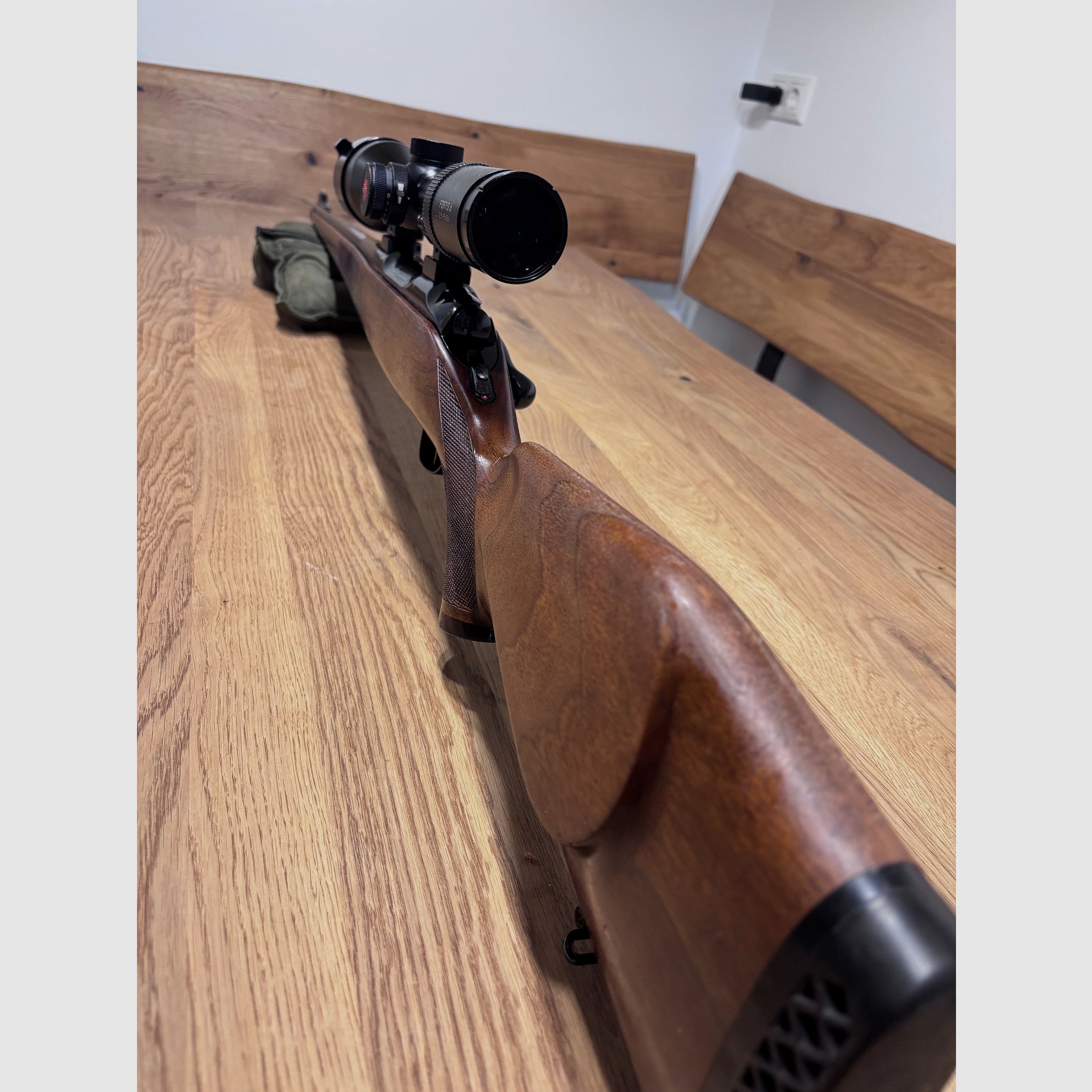 Sauer 90 Stutzen mit Leica Fortis 6 Zielfernrohr