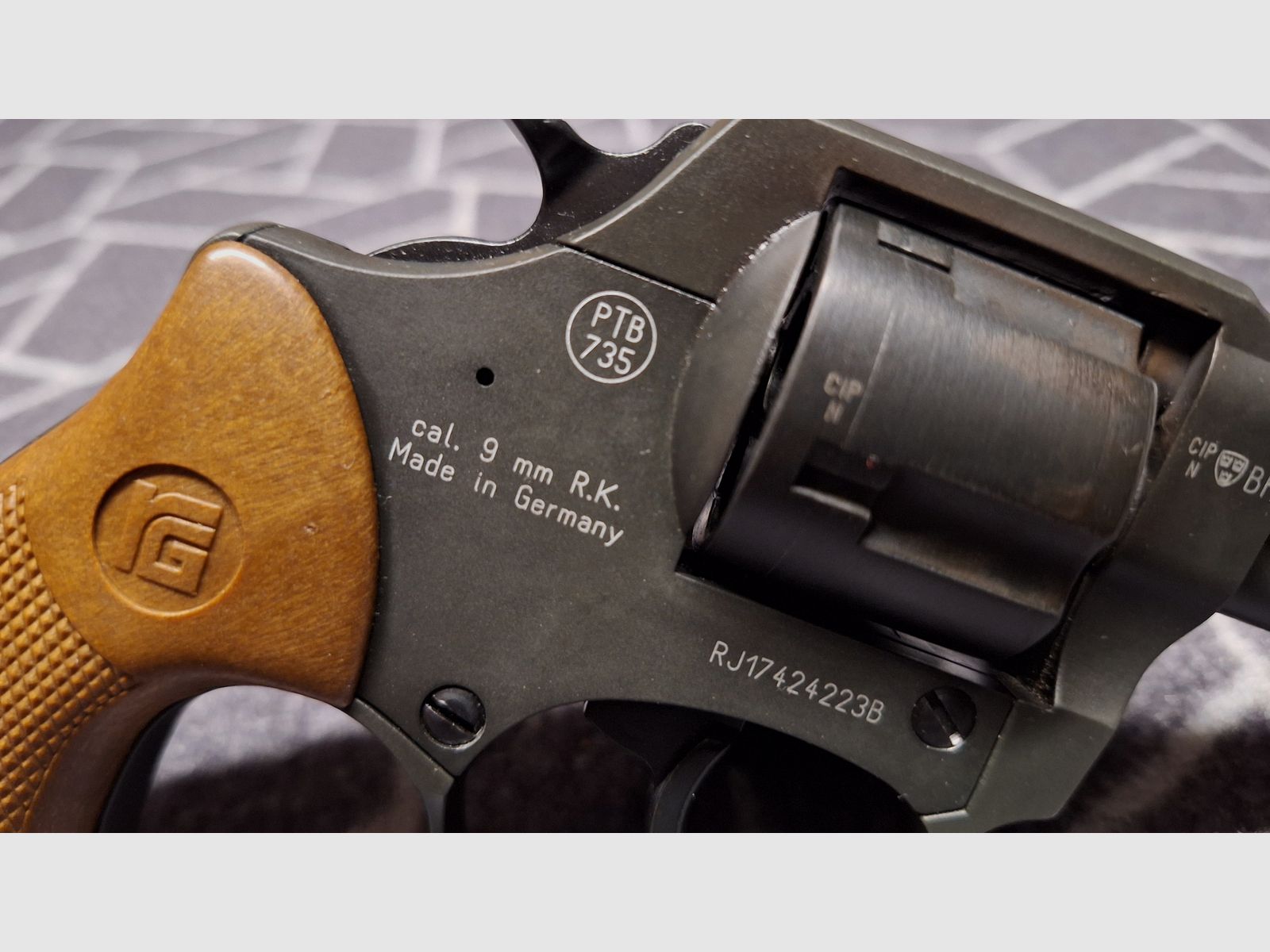 Röhm RG 59 Il piccolo revolver a salve brunito 9mm R.K. COME NUOVO!