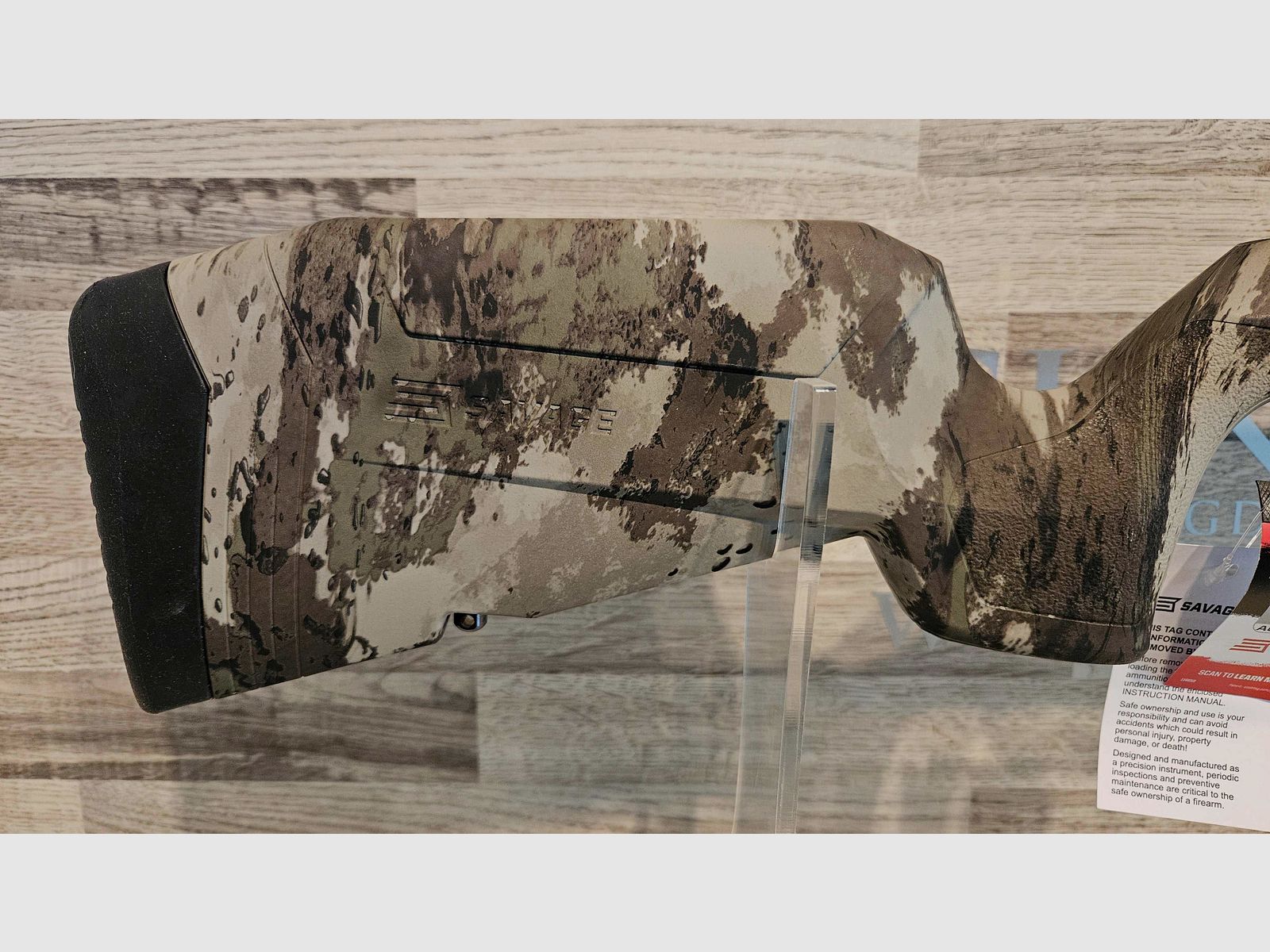 Savage AXIS 2 PRO Woodland .223Rem z gwintem na wylocie - Nowy towar z fachowego handlu