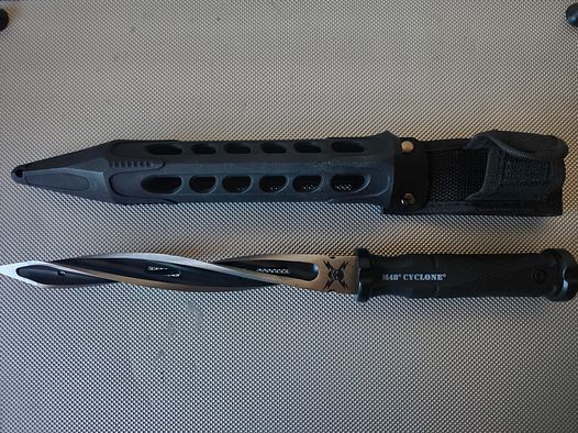 ⚠️ Let op collectieoplossing, ongebruikt & krasvrij!! M48 CYCLONE dolk