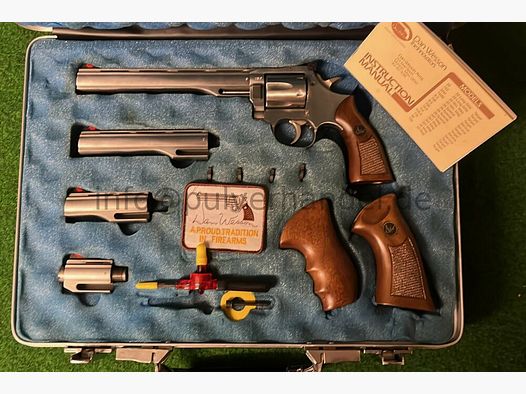 Dan Wesson 2,5" - 8" Révolver avec canons interchangeables RARE .357Mag dans l'ensemble TOP