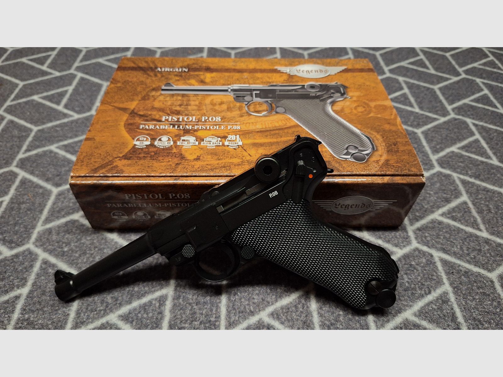 Legends Pistol P08 - 4.5 mm Co2 metal version blowback - NEW!