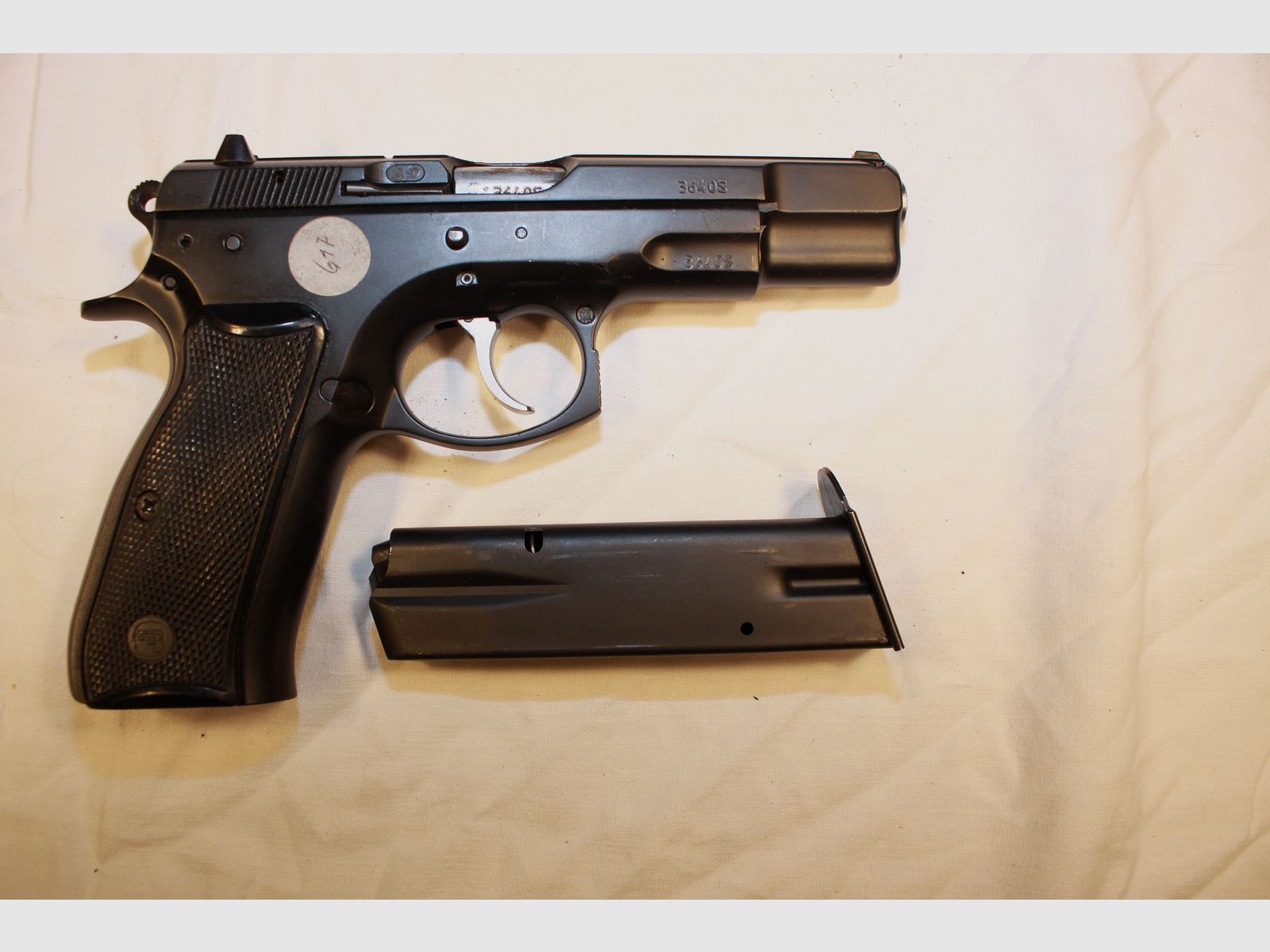 CZ 75 B.