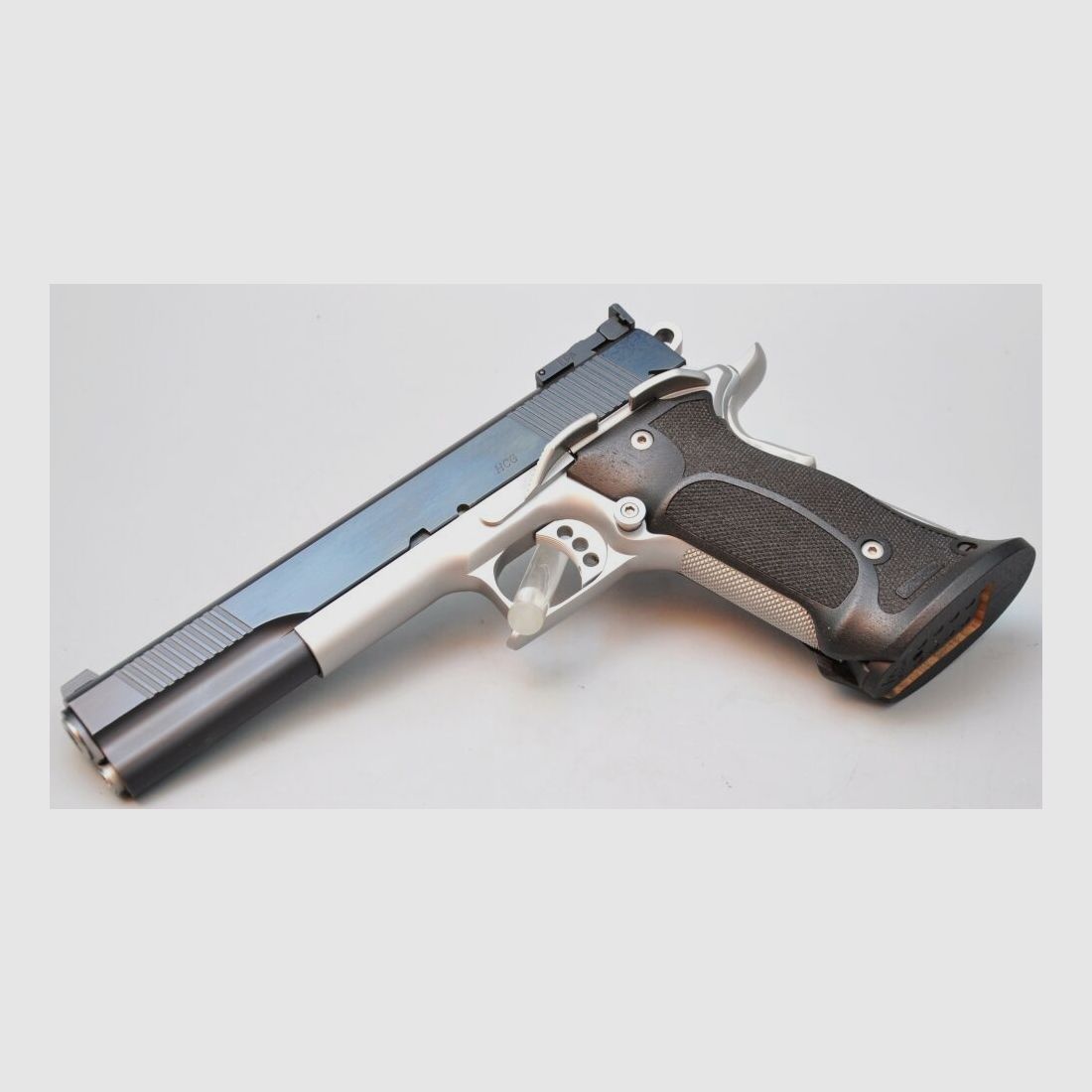Holden Custom Guns 1911 9mmLuger