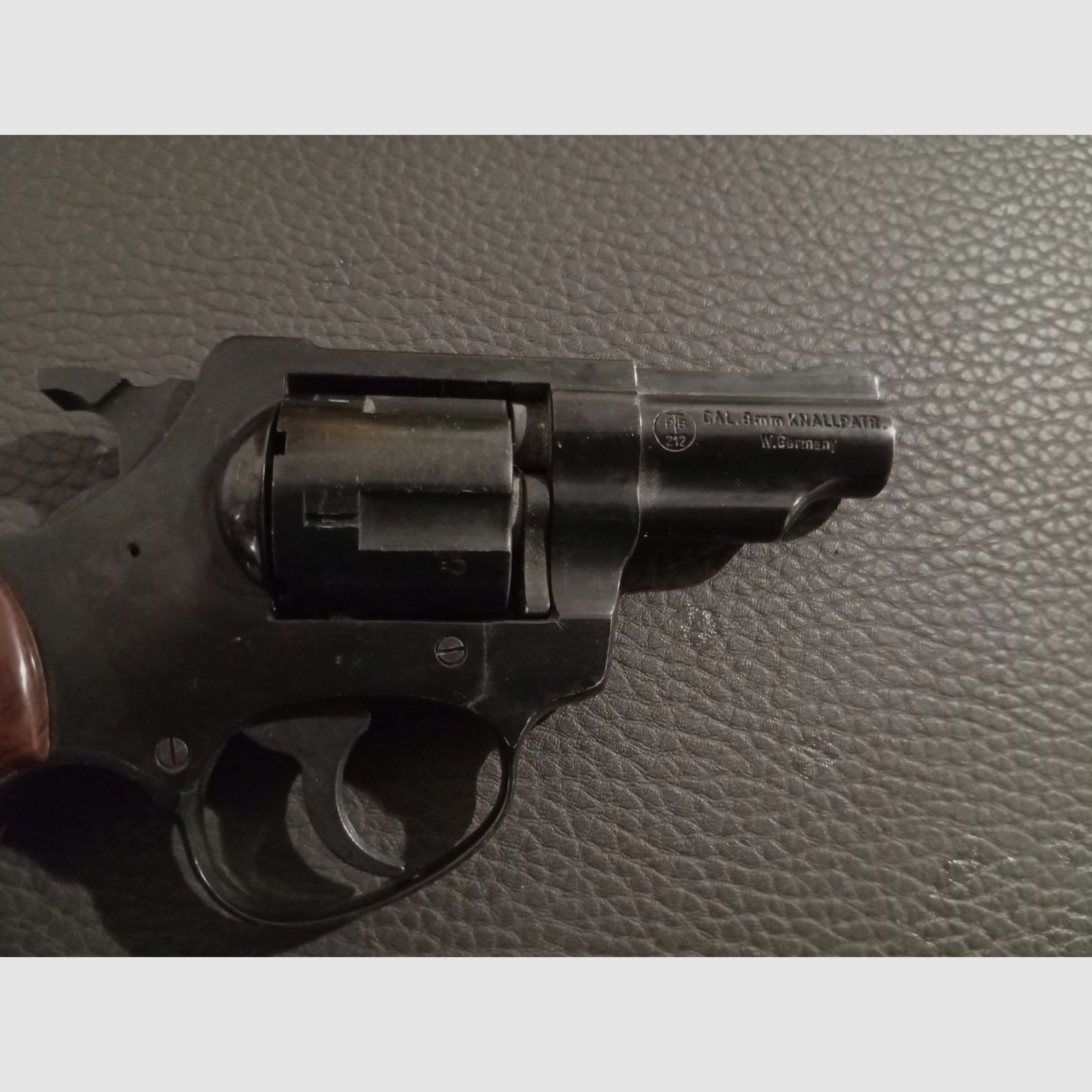 Röhm RG 79 9mm Knall Schreckschusspistole