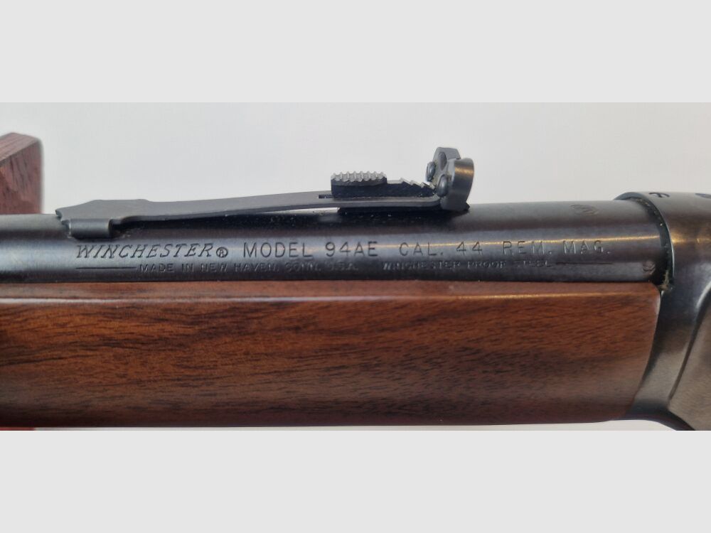Winchester Model 94AE