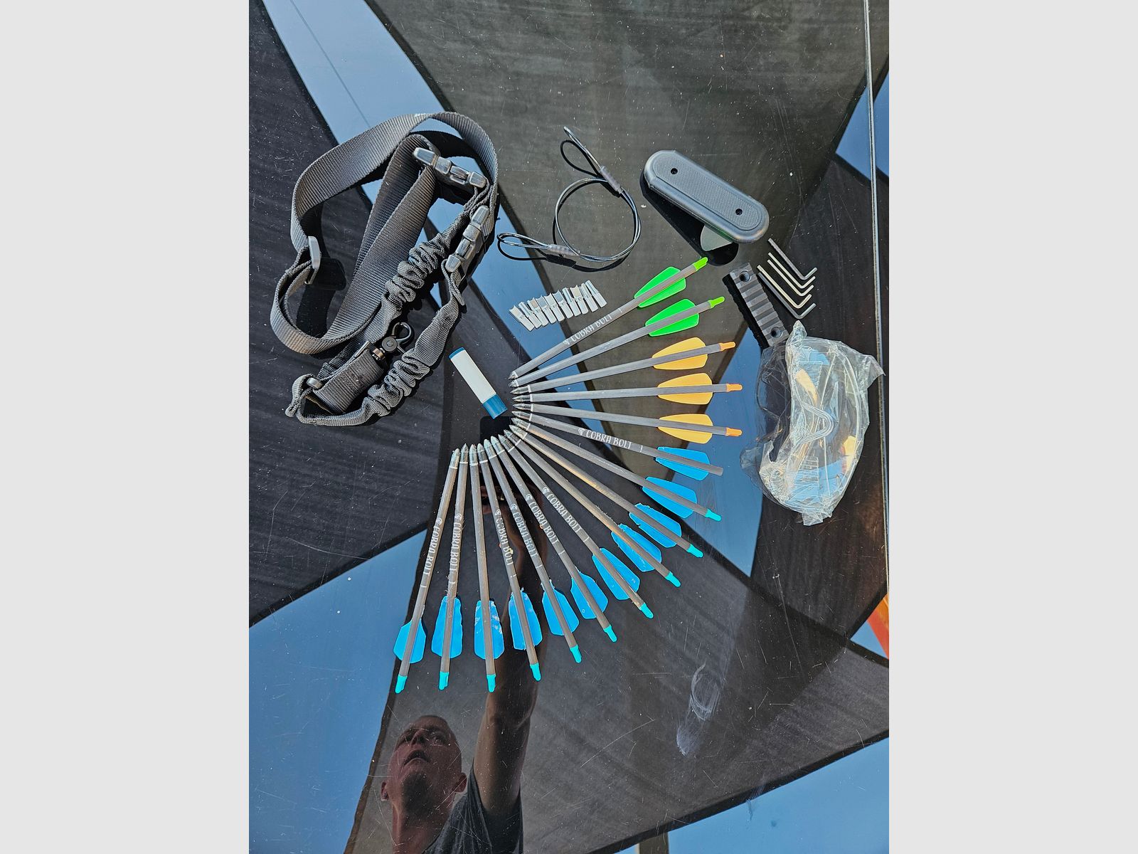 EK ARCHERY Cobra System Adder - 249 fps / 130 lbs - Pistolenarmbrust + Zielscheibe + Zubehör