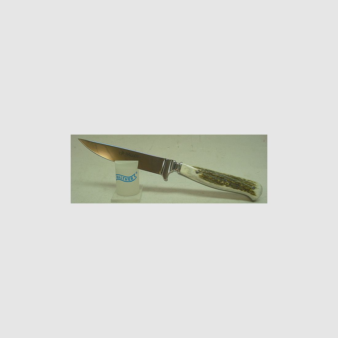 Jagdnicker Hirschhorn - 11cm Klinge, Parierstange