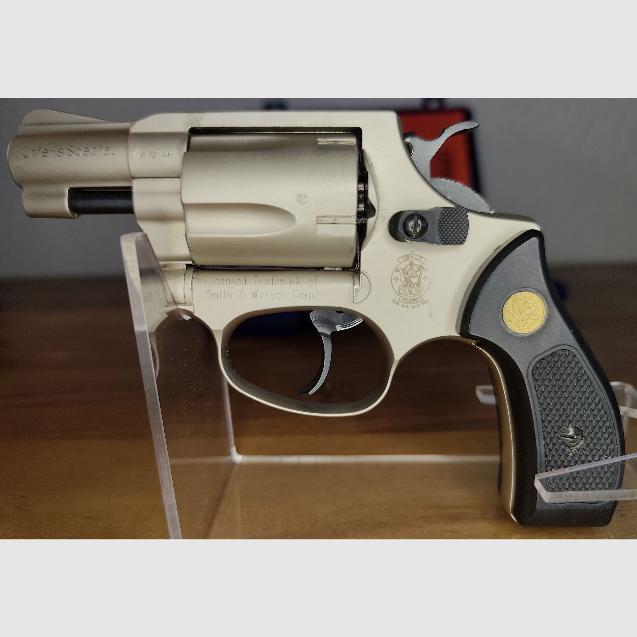 Smith & Wesson Chiefs Special blank firing revolver 9mm R.K.