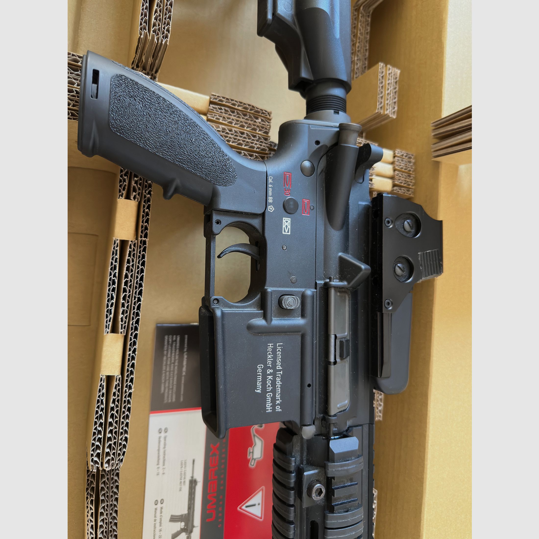 VFC HK416 CQB V2 S-AEG electric Airsoft 6 mm BB + accessories + original packaging