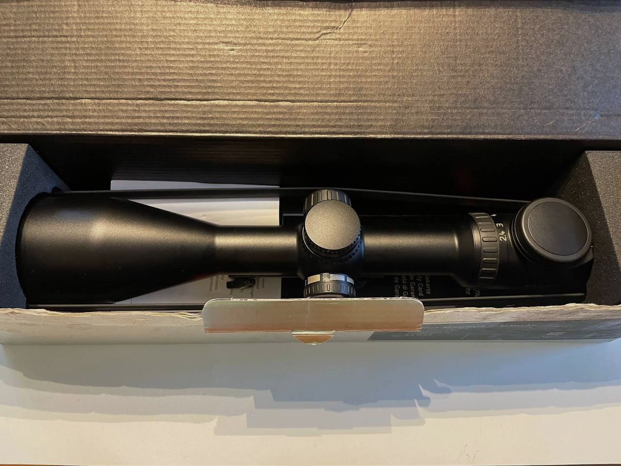 Leica Magnus 2 4-16x56