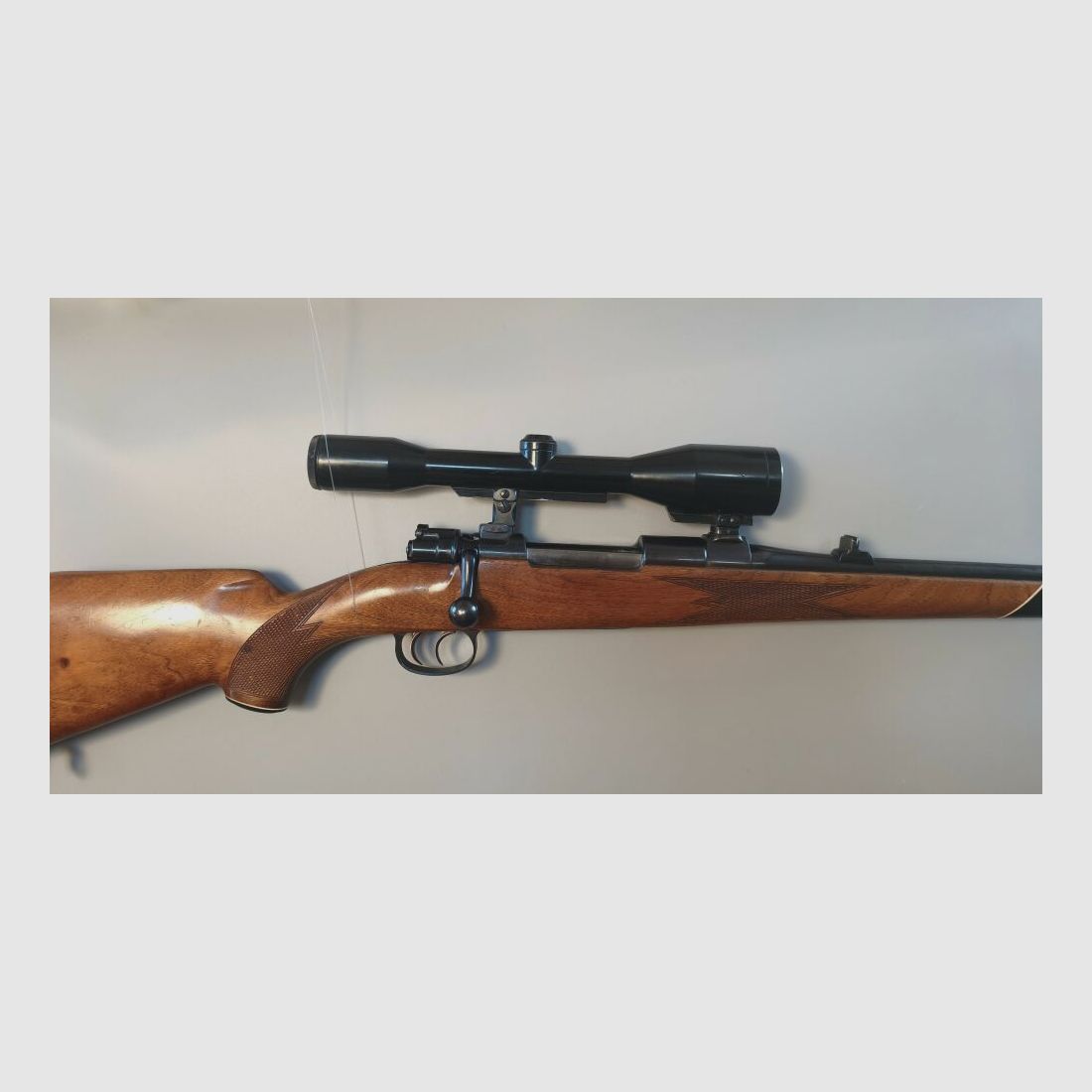 AKAH Merkur 7x64