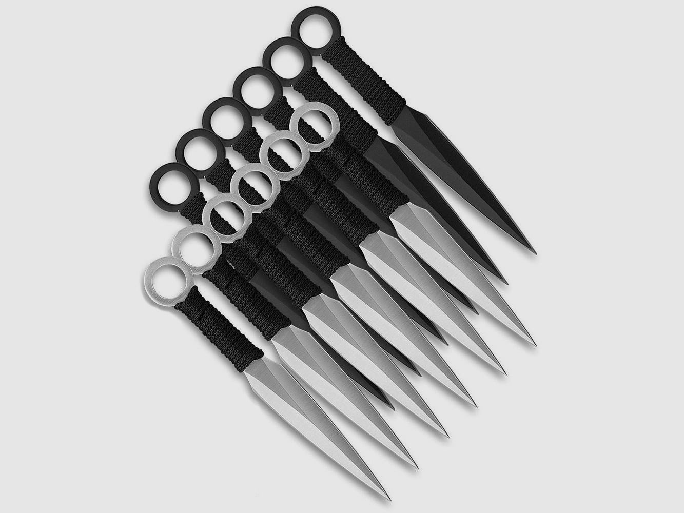 Set de 12 couteaux de lancer Kunai