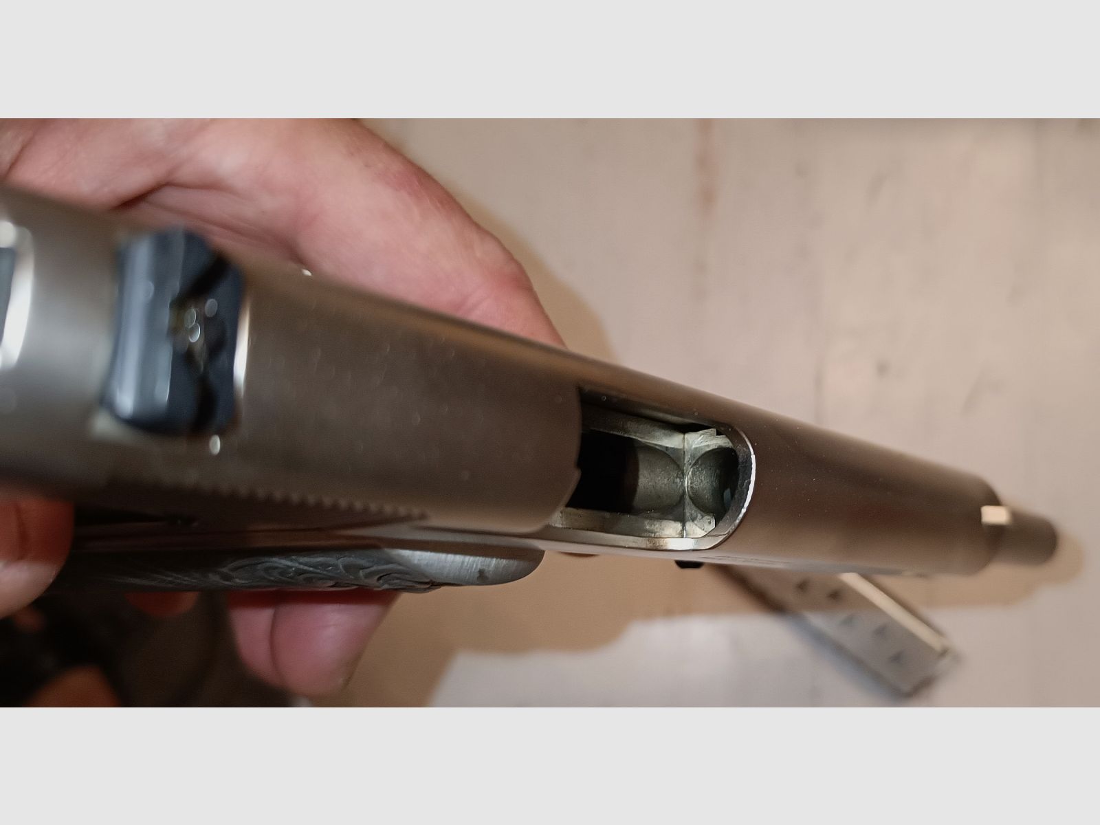 IWG mod. Government 1911