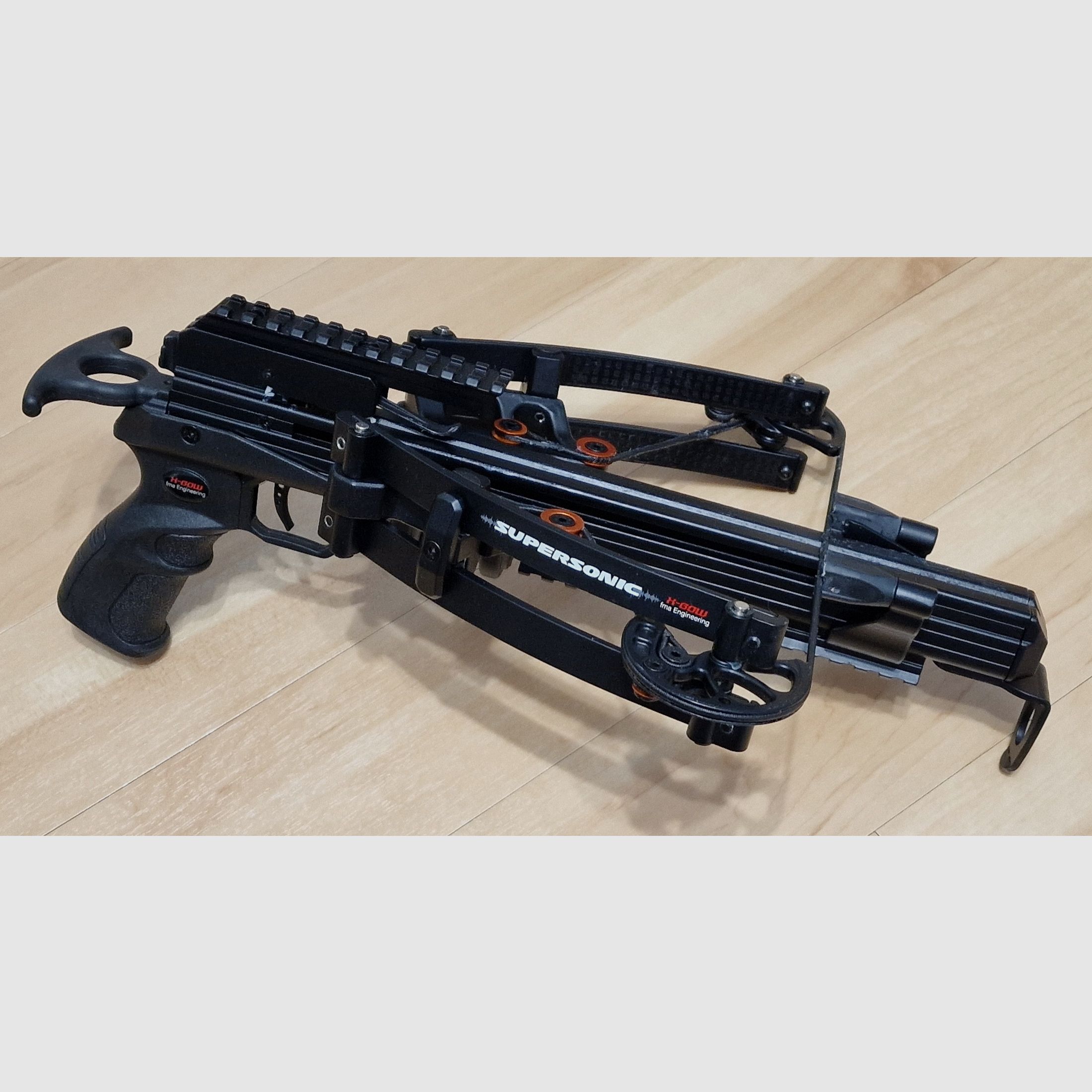 X-Bow Supersonic Rev - Nuovo di zecca incluso OVP, accessori, 30 dardi