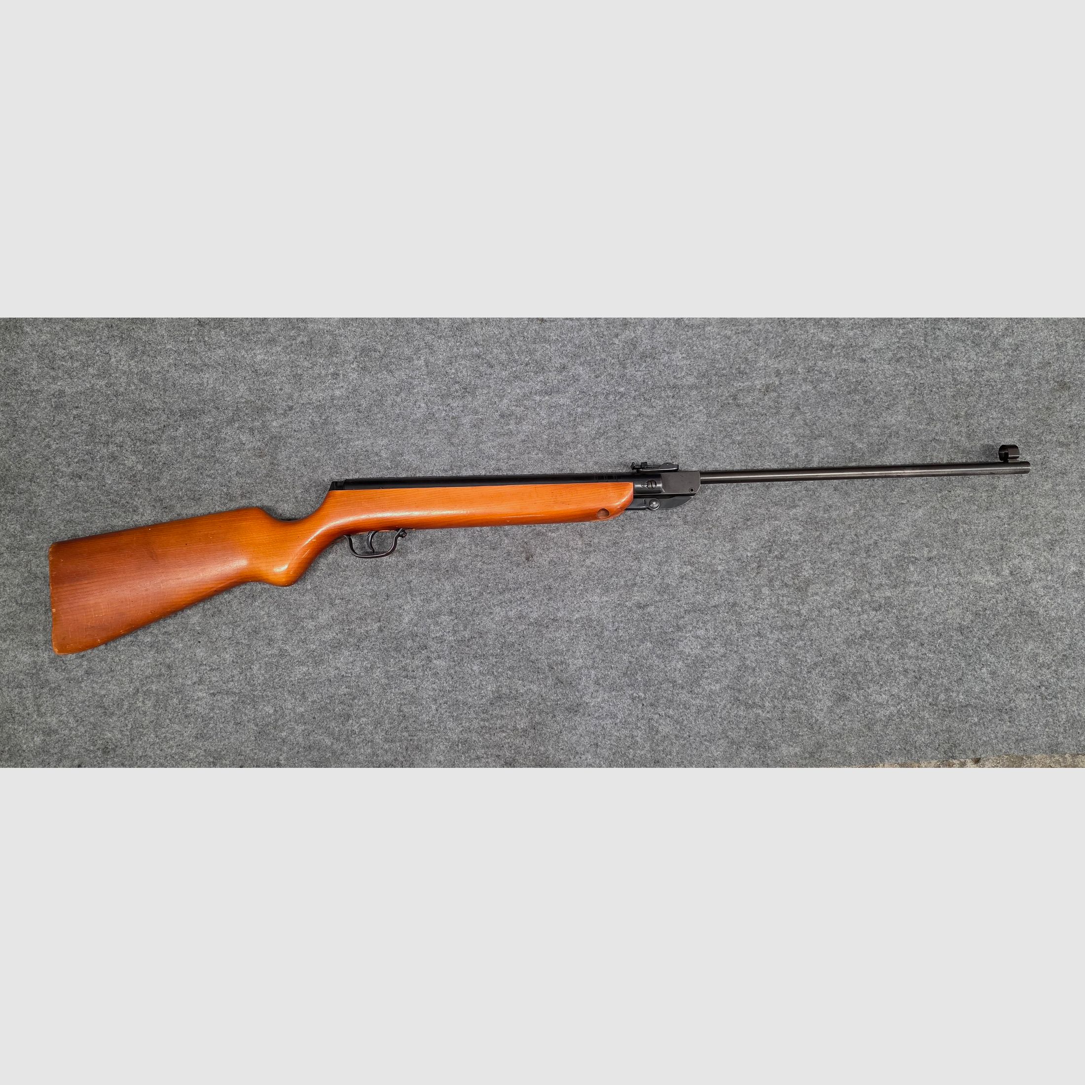 1.) Haenel Mod. 303 Kal. 4,5mm Diabolo Knicker