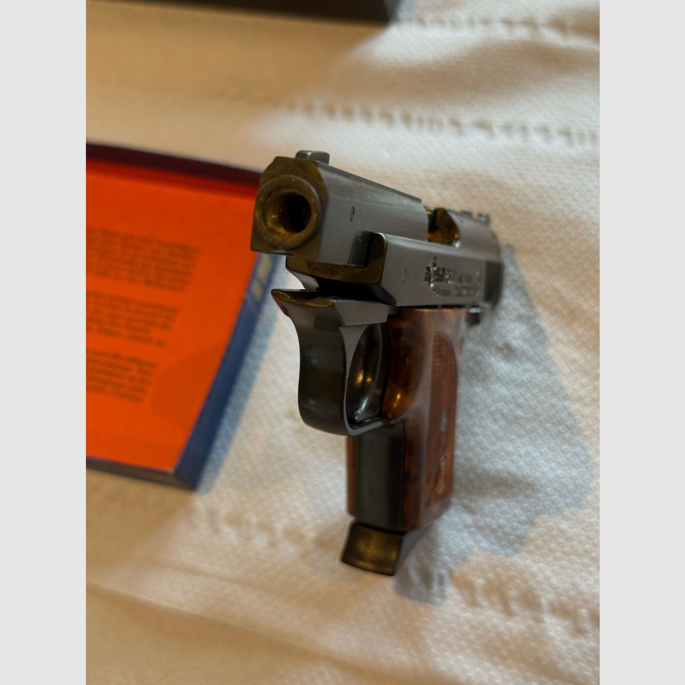 Röhm RG 8 – Schreckschusspistole im Kaliber 8mm (PTB 412)