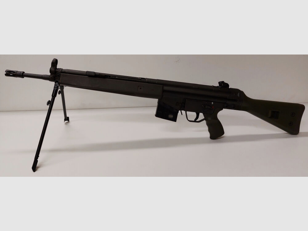 Armes helléniques (EBO) Armes helléniques (EBO) Variante 1 G3 Bipied avec pieds en acier pour garde-main trapézoïdal