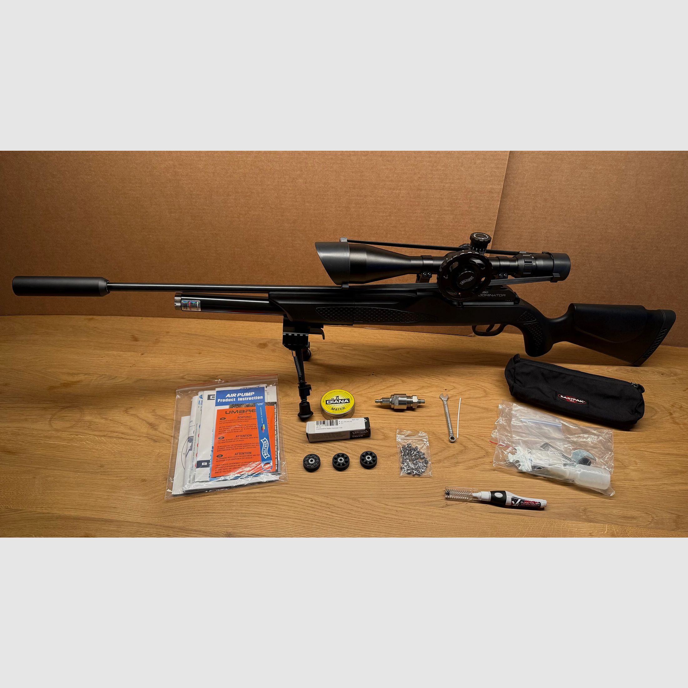 Pressluftgewehr Walther 1250 Dominator FT stock in plastica, scope 8-32x56, suppressor e bipiede calibro 4,5 mm incl. accessori !!!