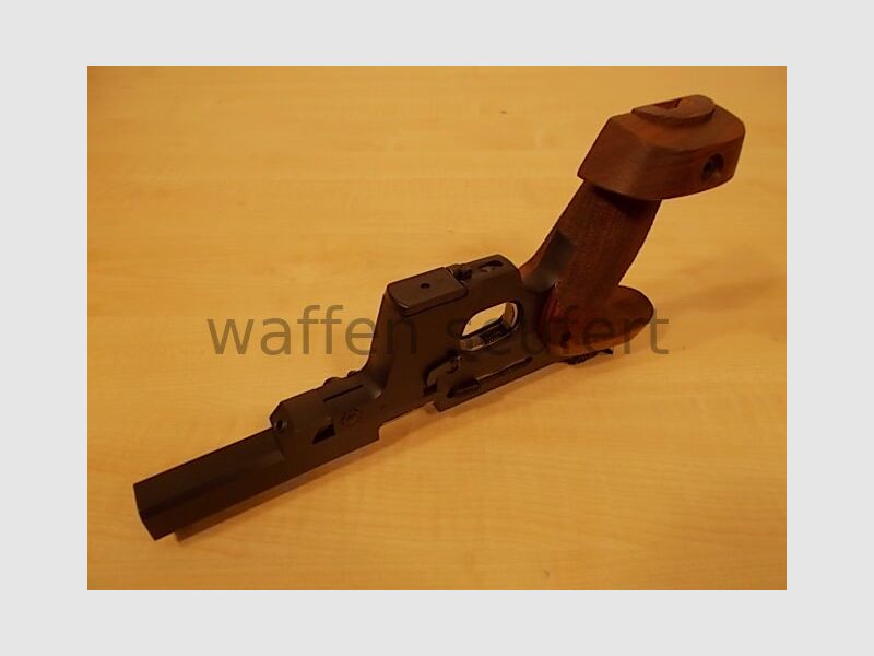 Walther OSP .22short Schnellfeuerpistole + Ersatzmagazin