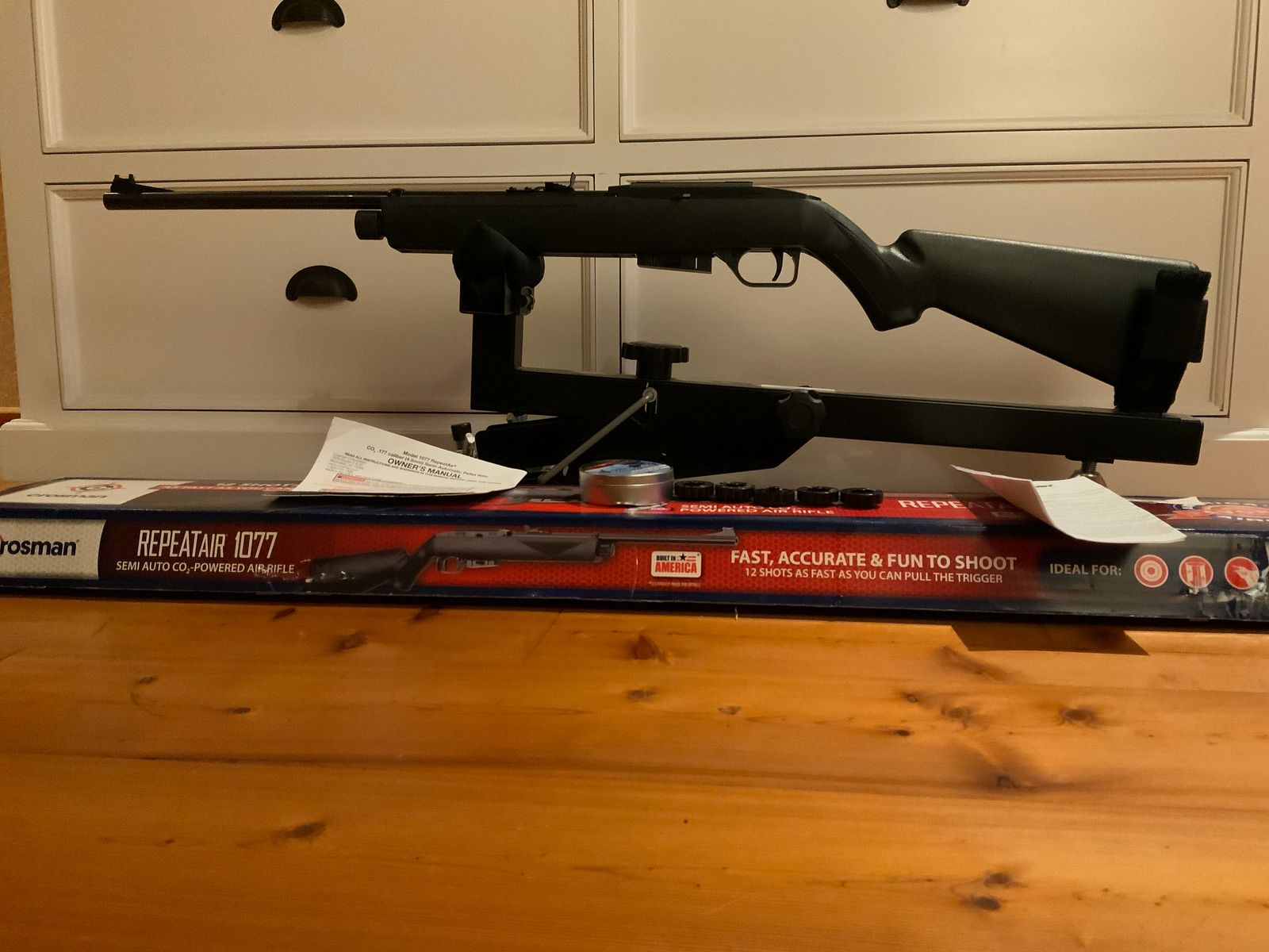 Crosman 1077 CO2 air rifle semi-auto