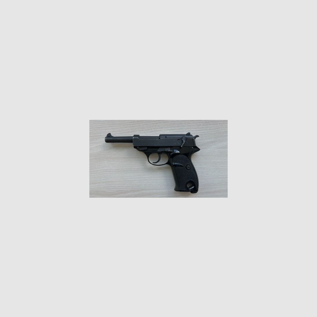 Walther P 1 halbautomatische Pistole 9mm