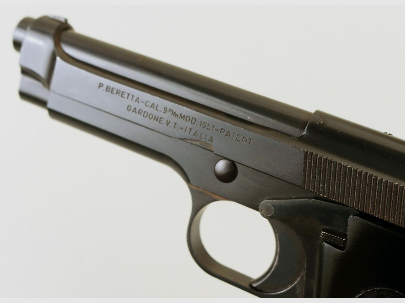 Pistola Beretta mod. 1951 cal. 9×19 para matr. 33511, immagine 6 di 13