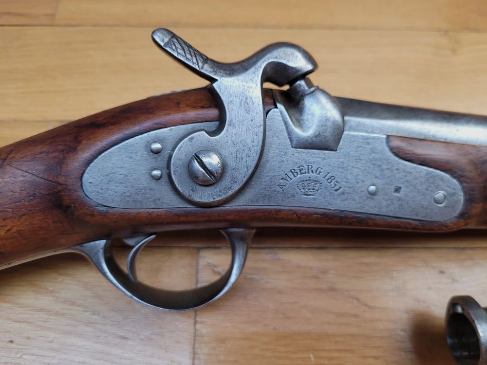 Sehr seltener bayerischer Kavallerie-Mosqueton Modell 1843 modifiziert 1851/60 – 1. Perkussionssystem der bayerischen Armee – Neu gebaut – Kriege von 1866 und 1870 – Arsenal Amberg 1851 – Seltene Waffe in TBE, Bild 4 von 30