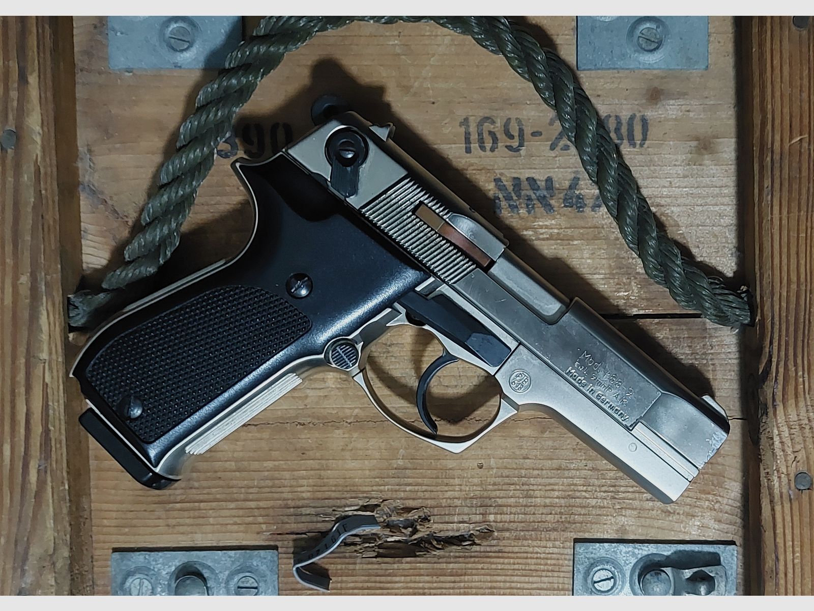 Walther P88 Compact 9 mm (PTB 613) Schreckschuss ninguna Walther Glock HW94 Colt