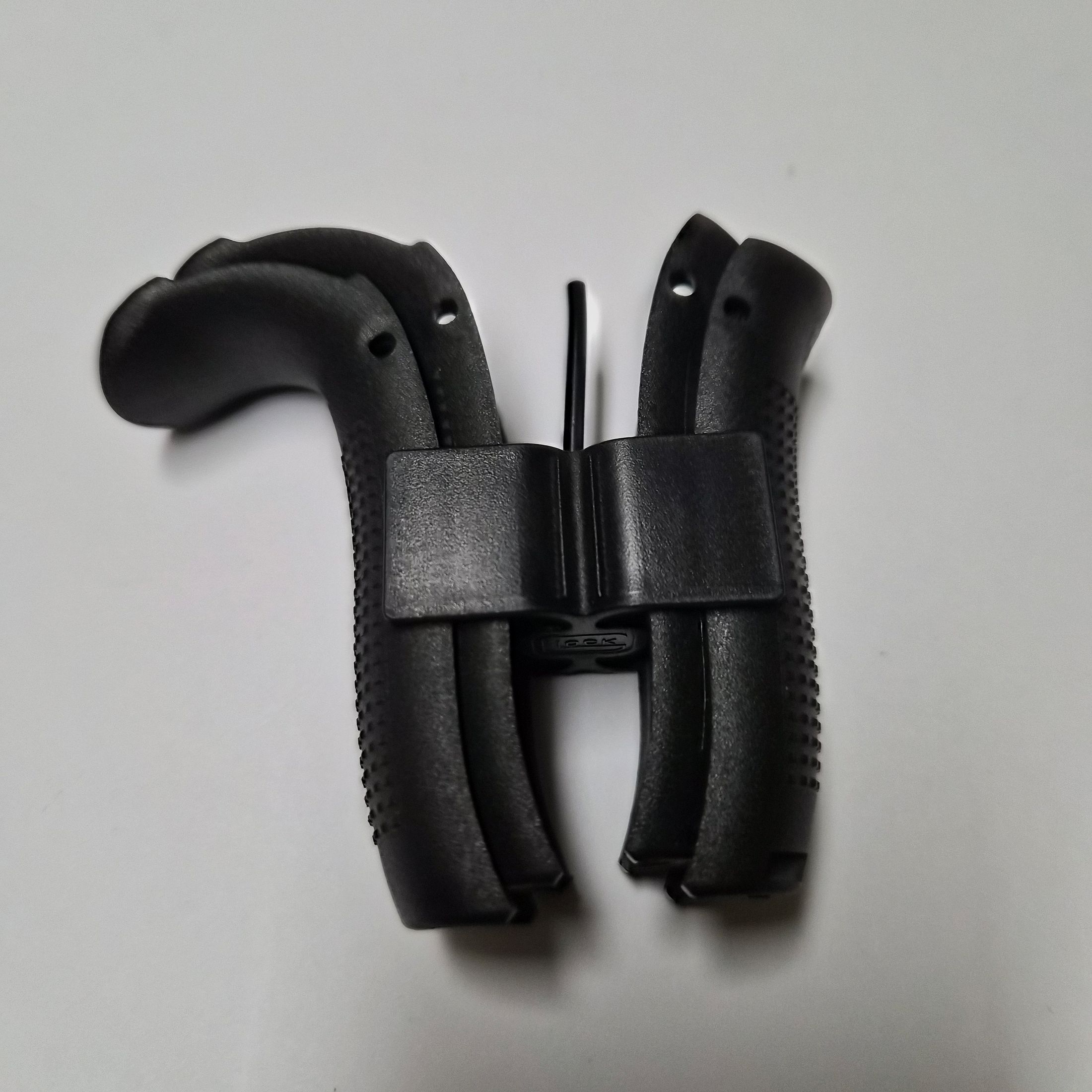 Glock 23 Gen 4 .40 S&W – set completo da competizione high-end (mirino LPA, trigger tuning, kit molle, valigetta, accessori)