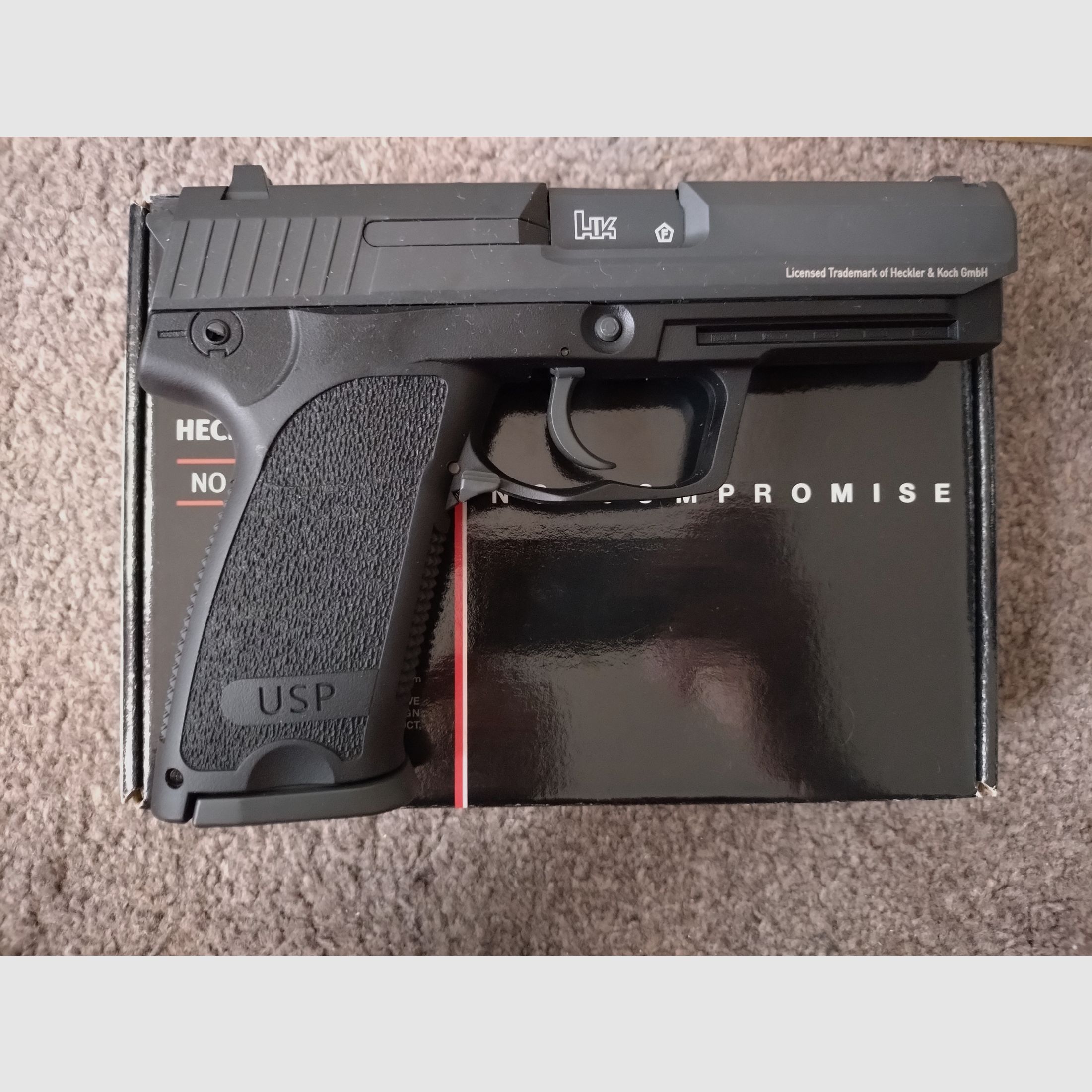 Heckler & Koch USP Co2 Cal. 6mm Umarex OVP
