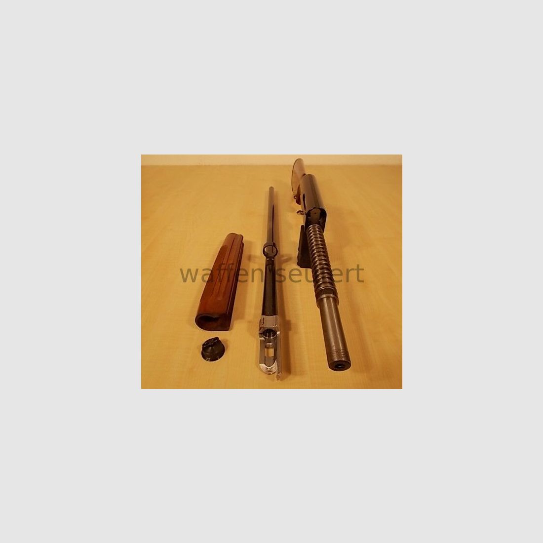 Franchi 48AL semi-automatic shotgun
